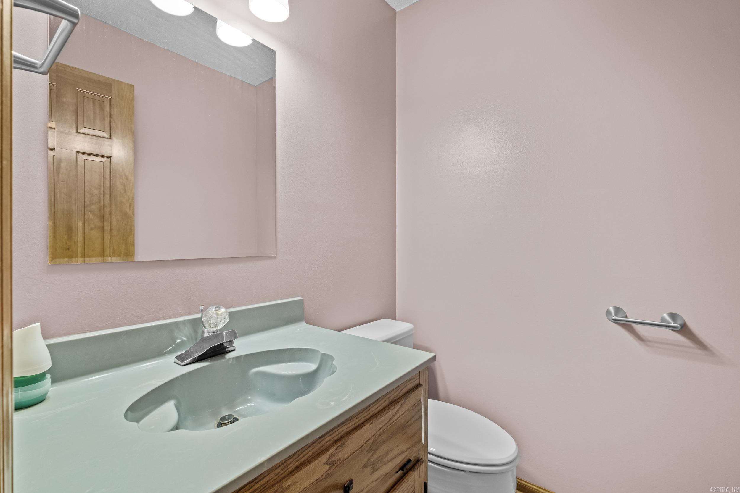 EAST MEADOW - Residential