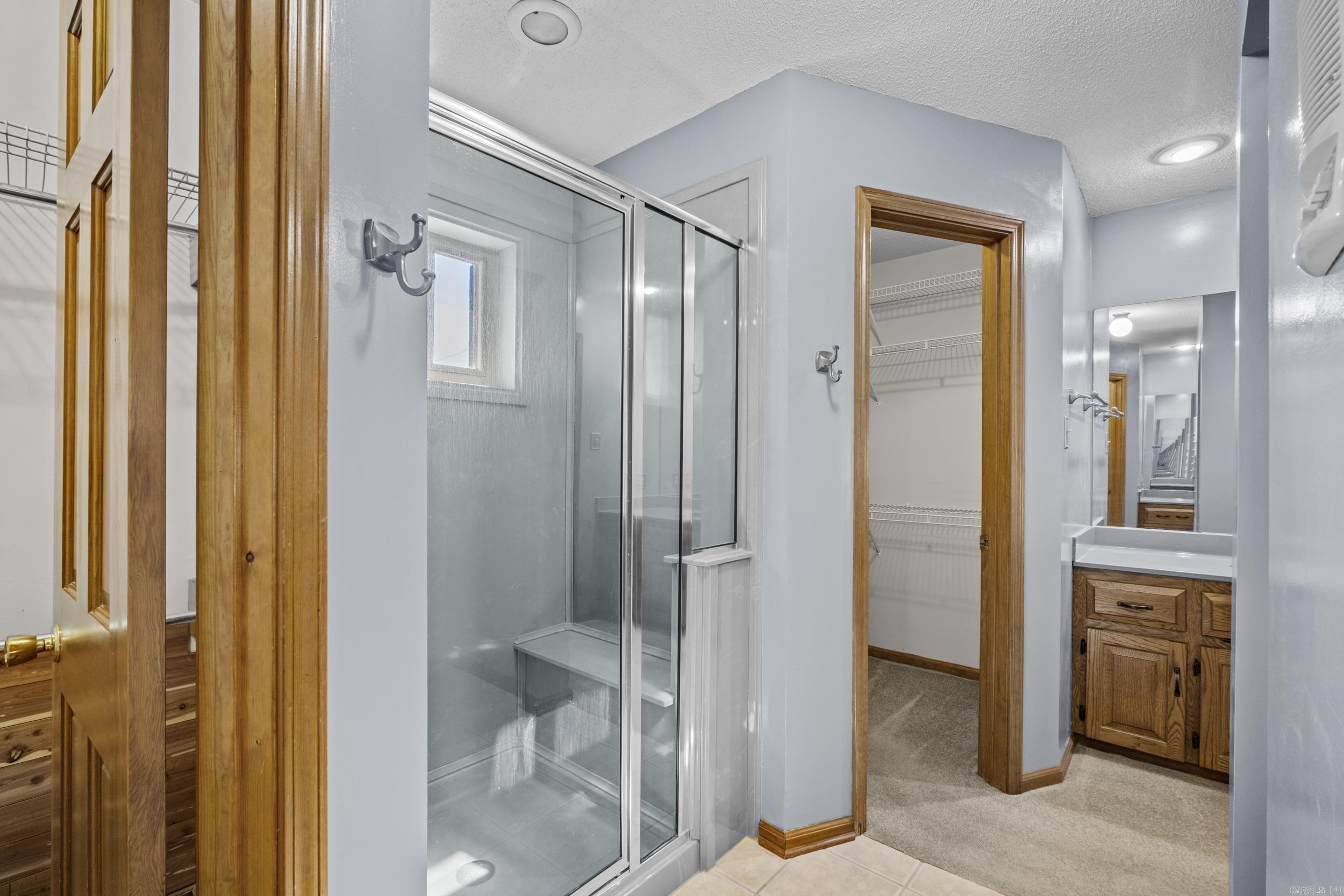 EAST MEADOW - Residential
