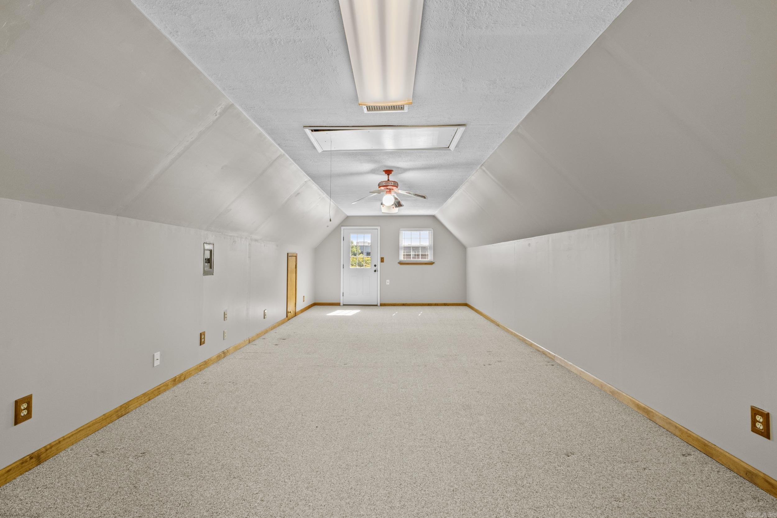 EAST MEADOW - Residential