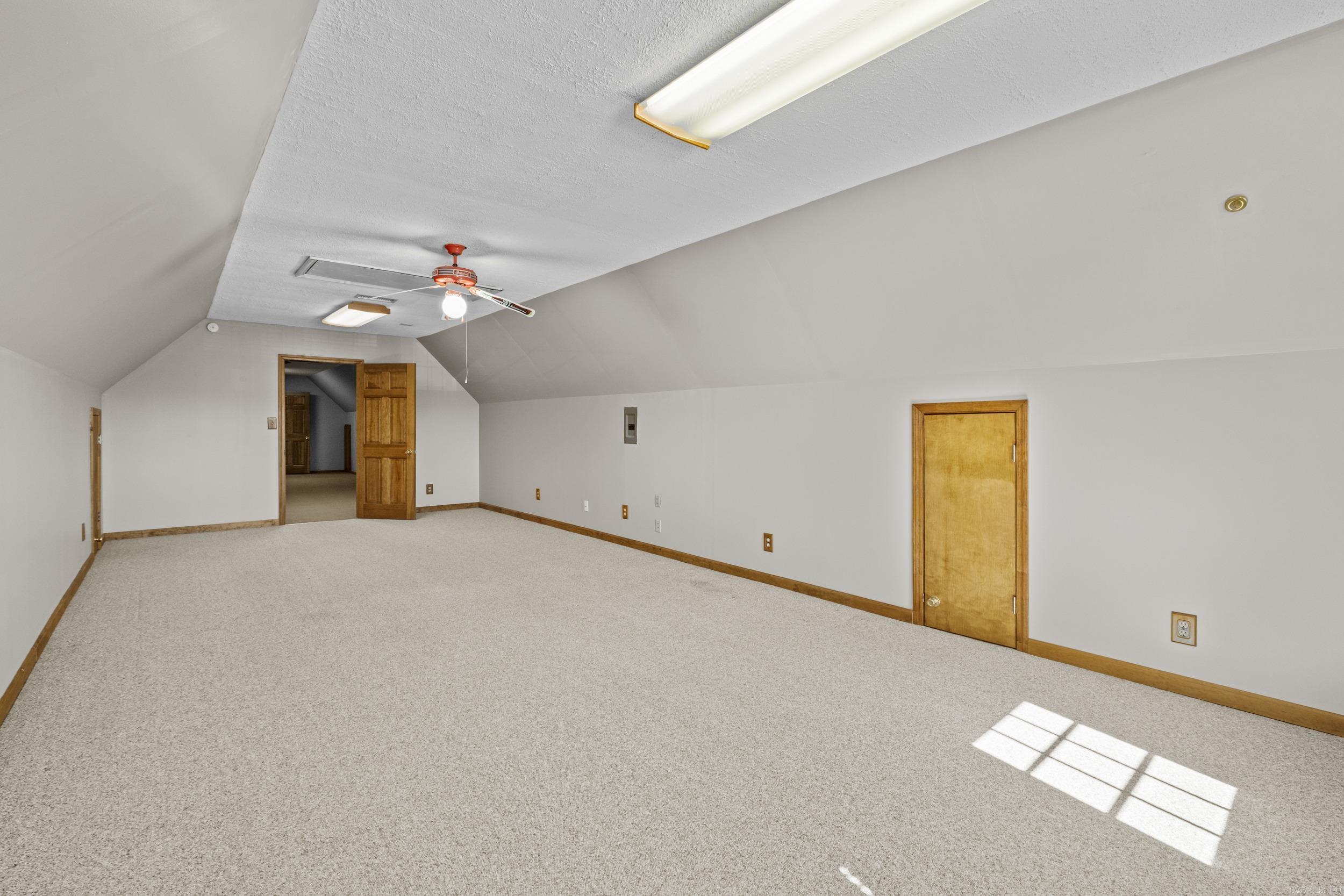 EAST MEADOW - Residential