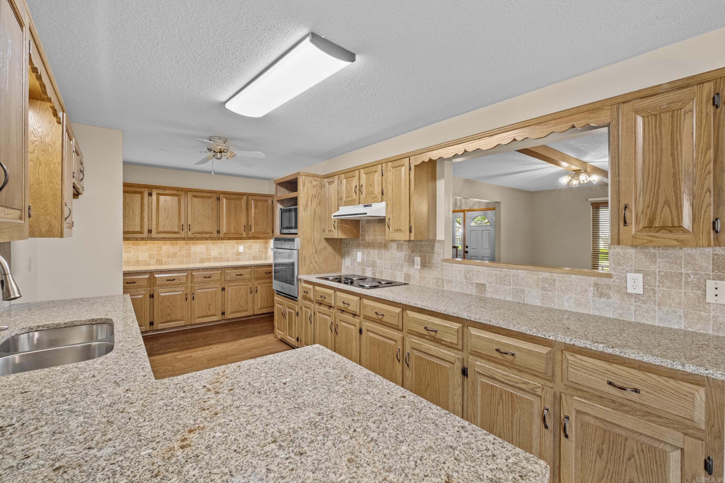 EAST MEADOW - Residential