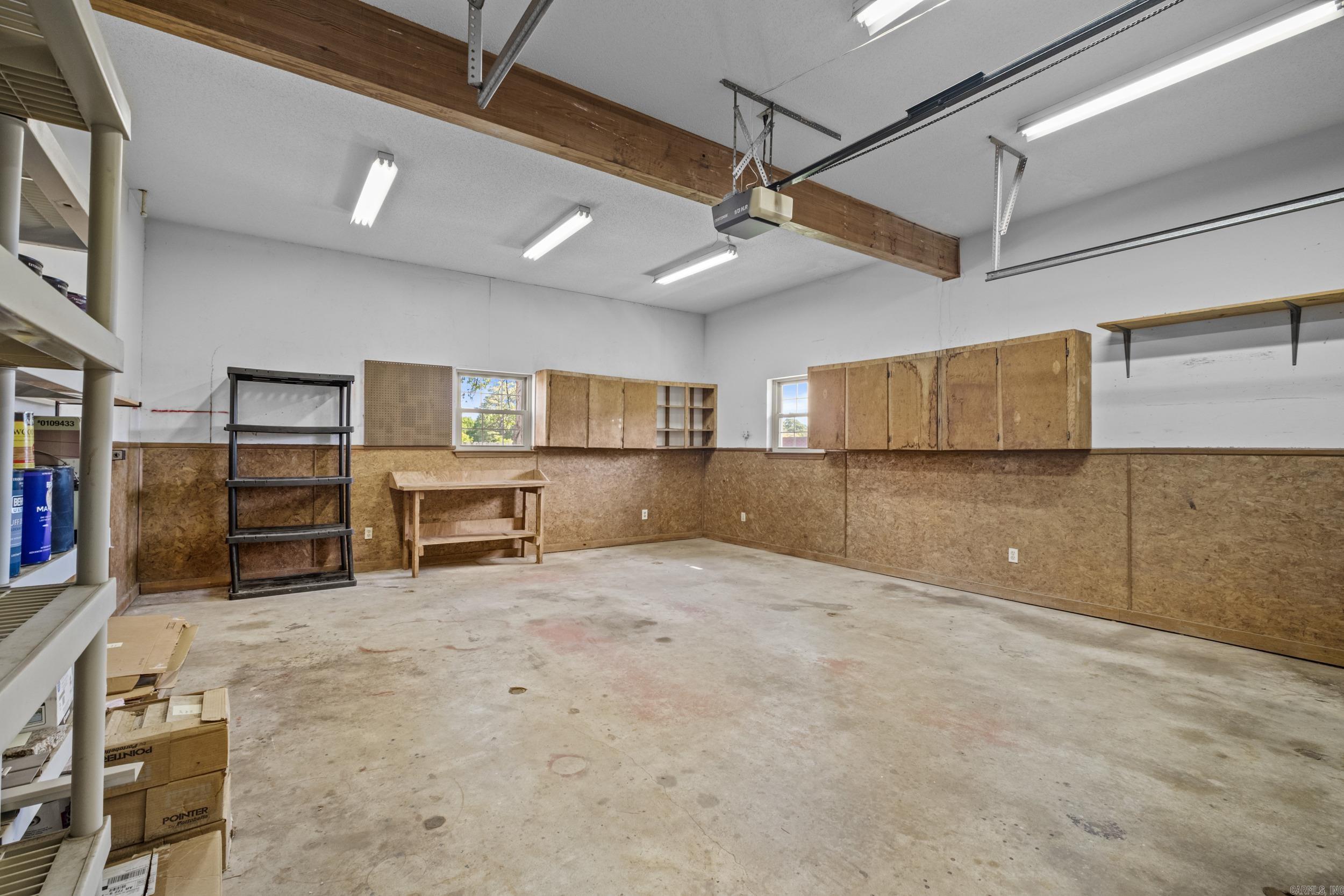 EAST MEADOW - Residential