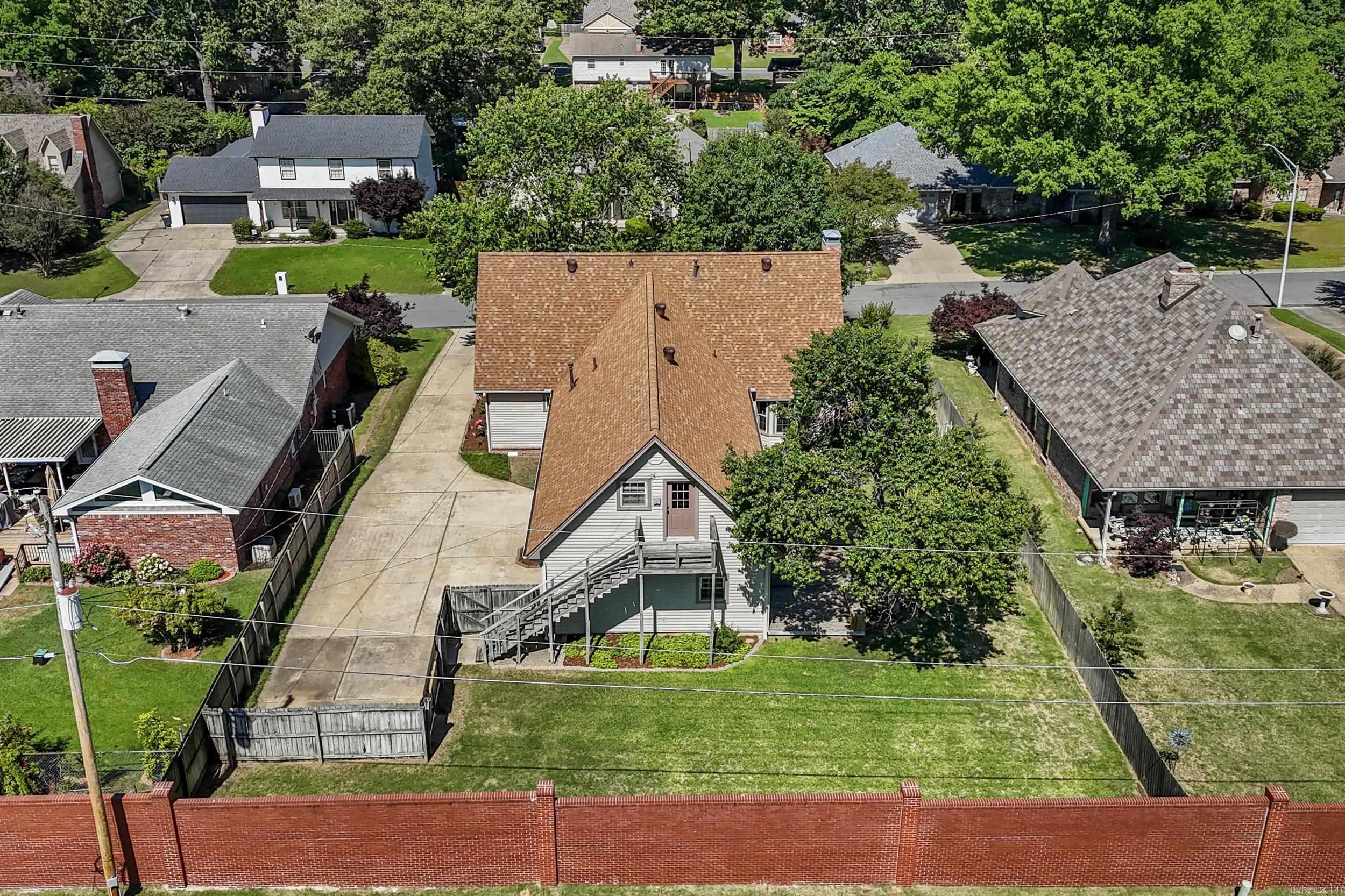 EAST MEADOW - Residential