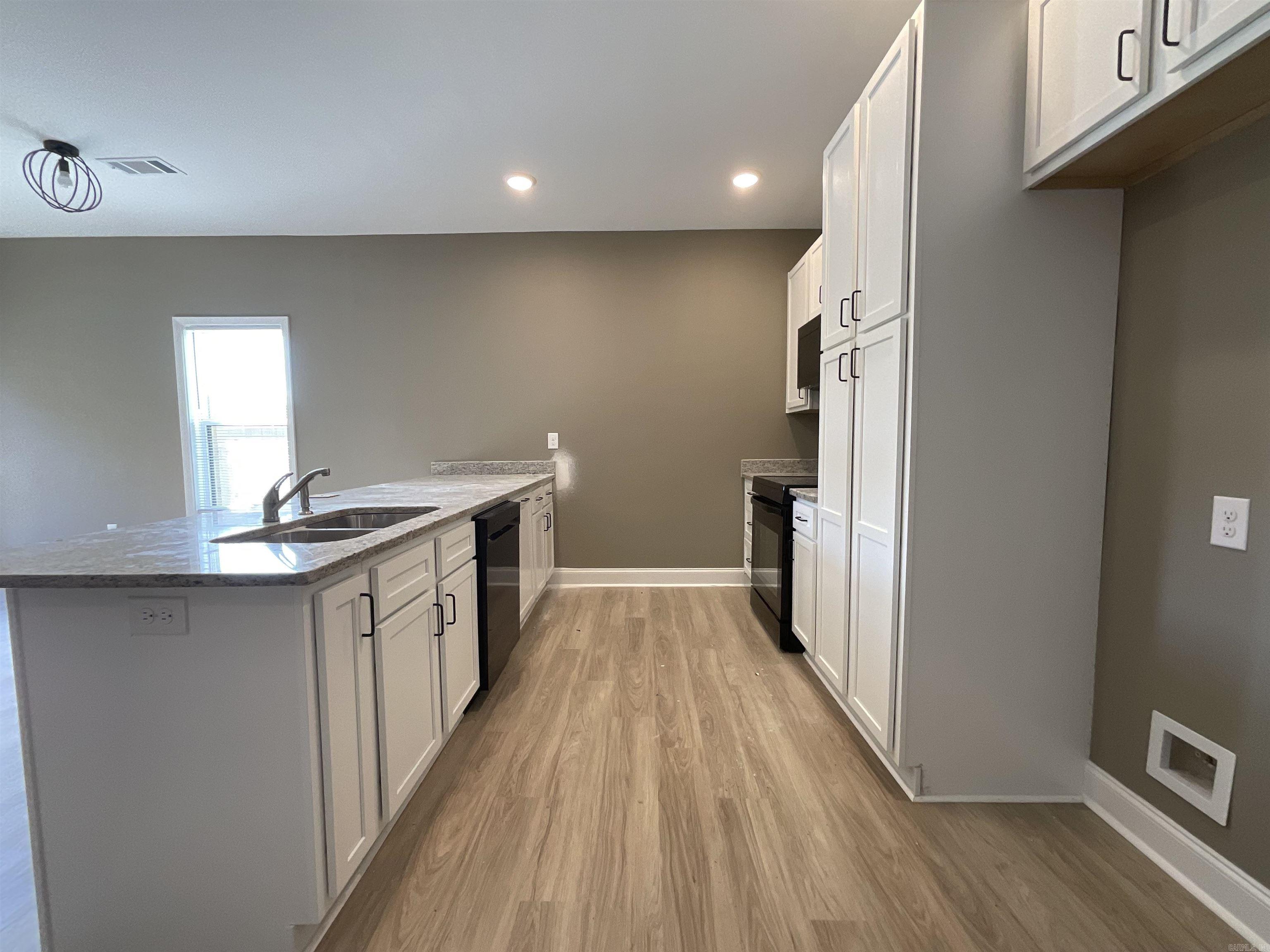 THE WRIGLEY PLACE ADDITION - Residential Income