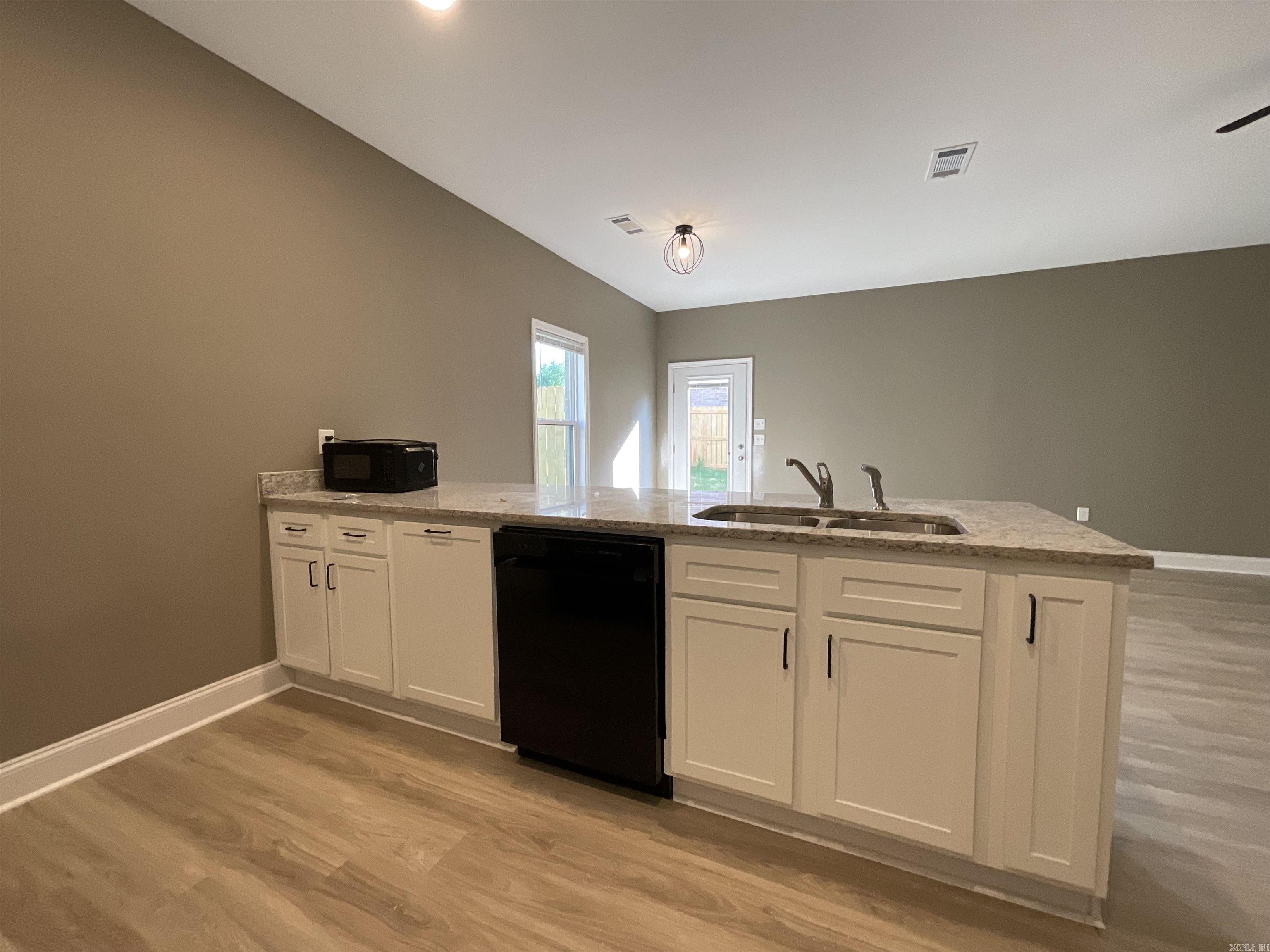 THE WRIGLEY PLACE ADDITION - Residential Income