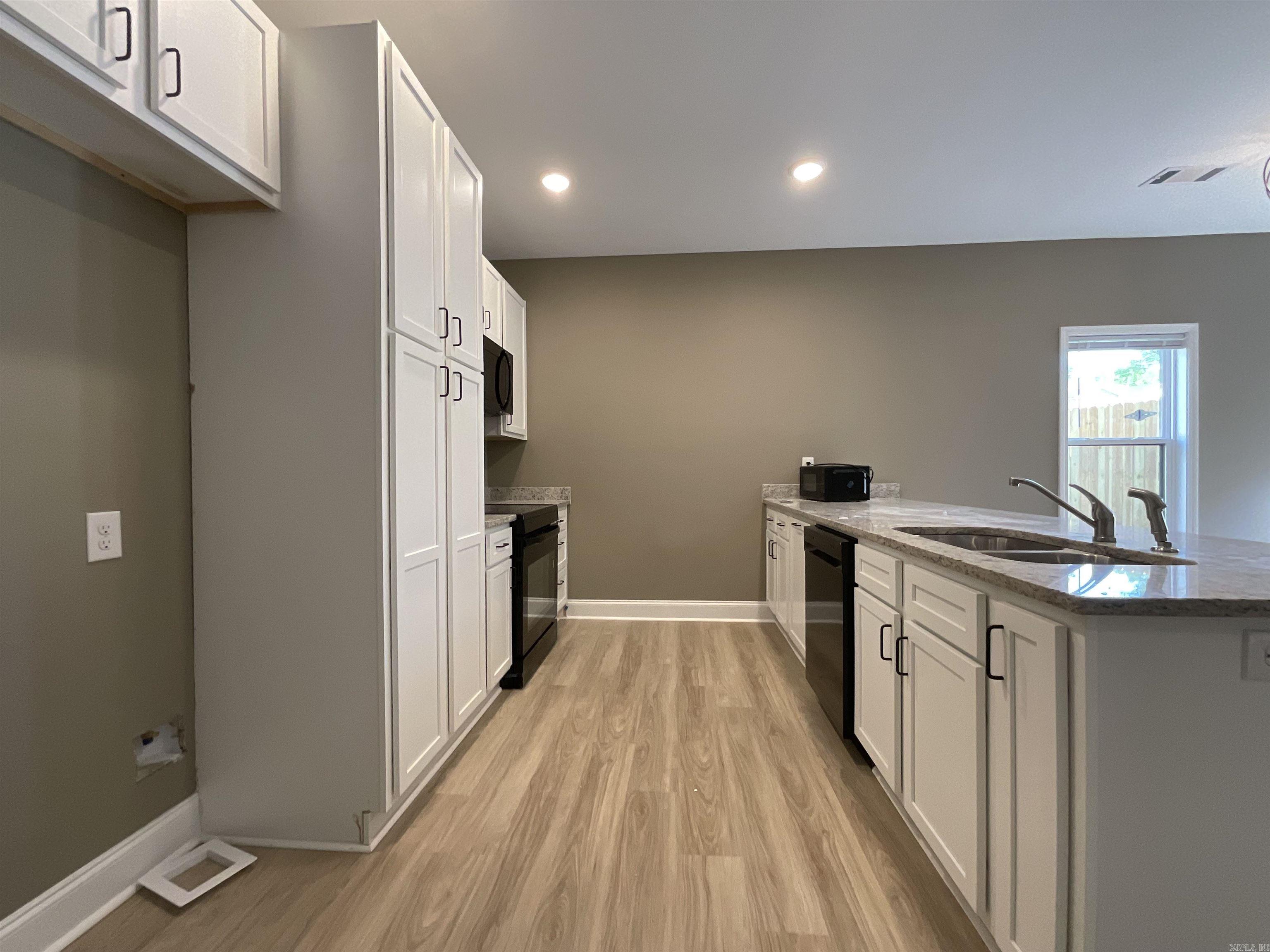 THE WRIGLEY PLACE ADDITION - Residential Income