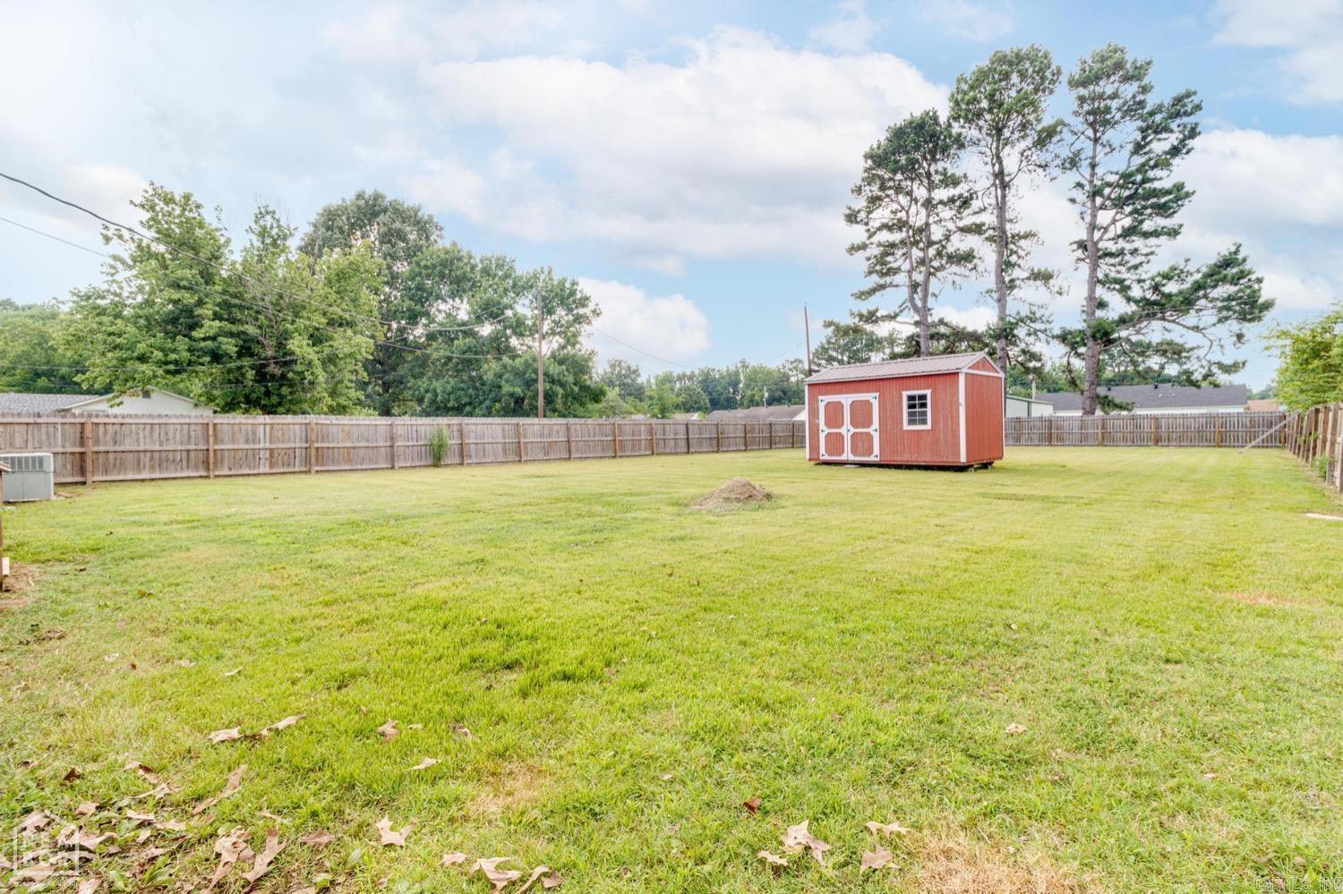 MCLAIN & HOLDEN - Residential