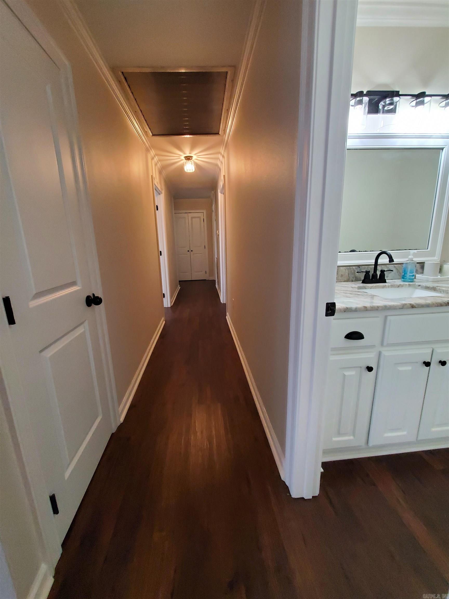 INDIANHEAD LAKES EST - Residential