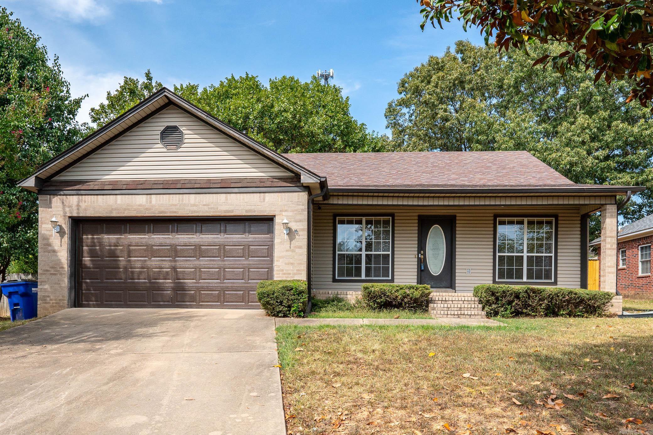 NORTH HILLS ESTATES - Residential