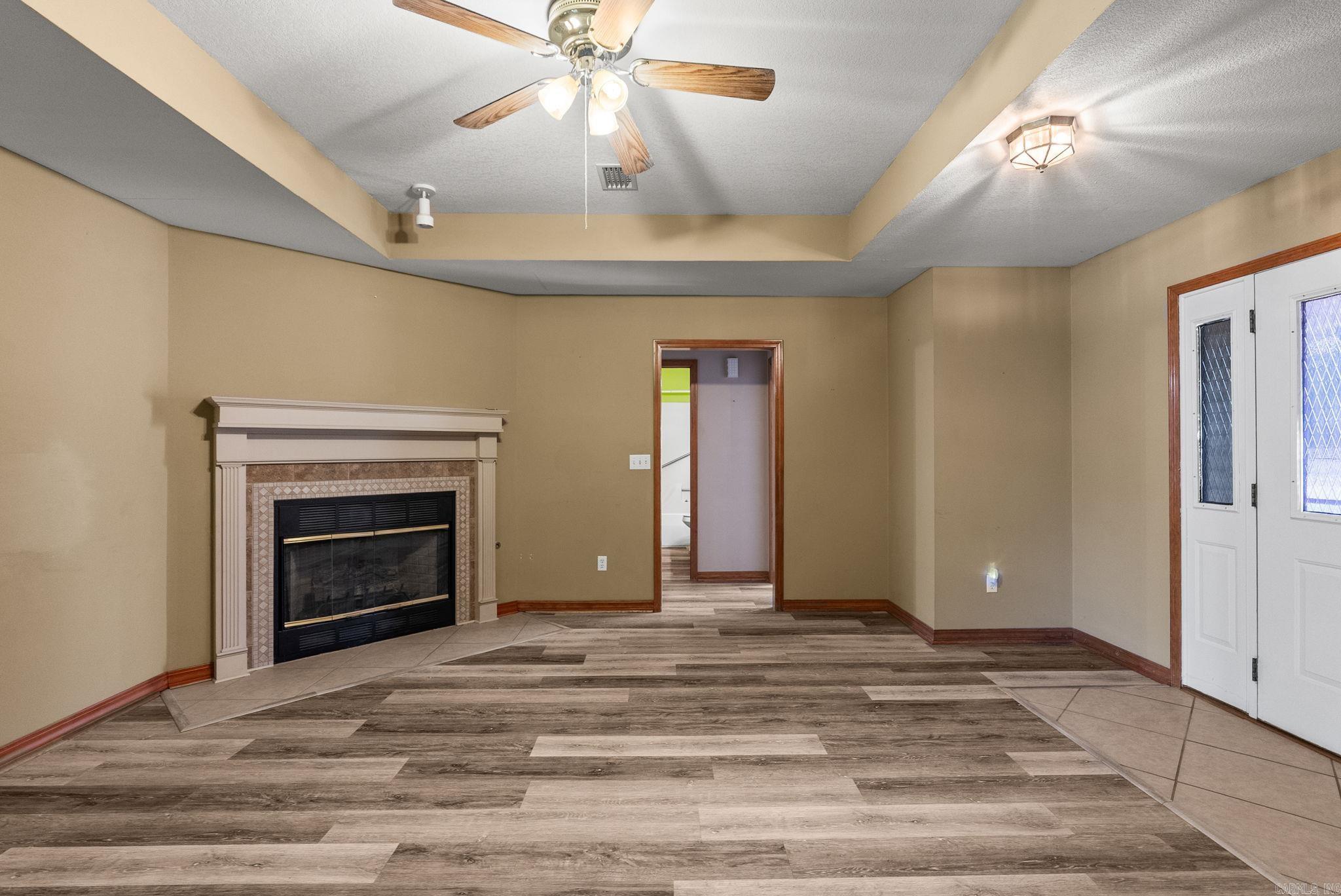 INDIAN MEADOWS - Residential