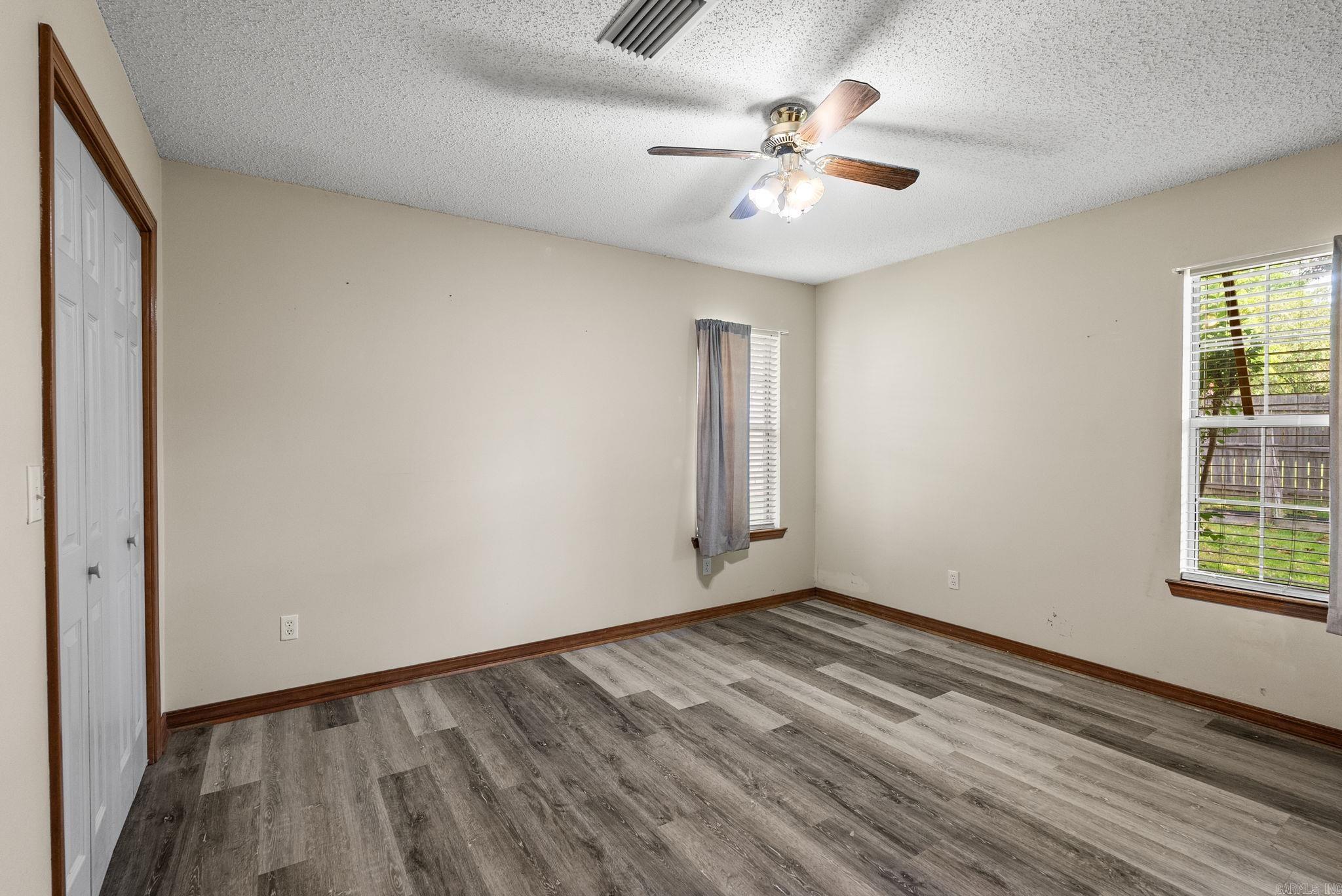 INDIAN MEADOWS - Residential