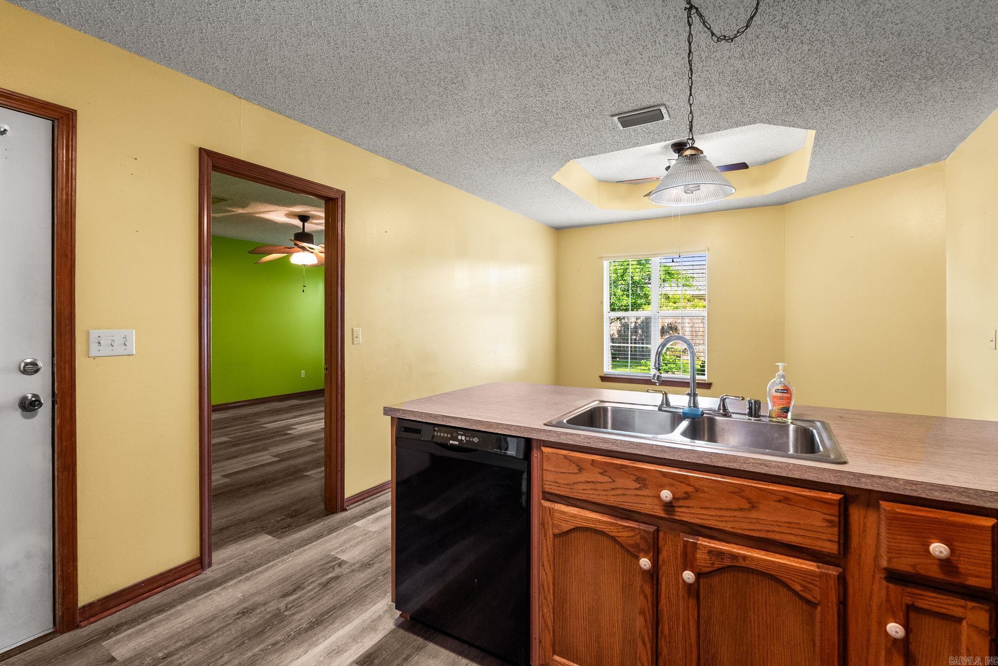 INDIAN MEADOWS - Residential
