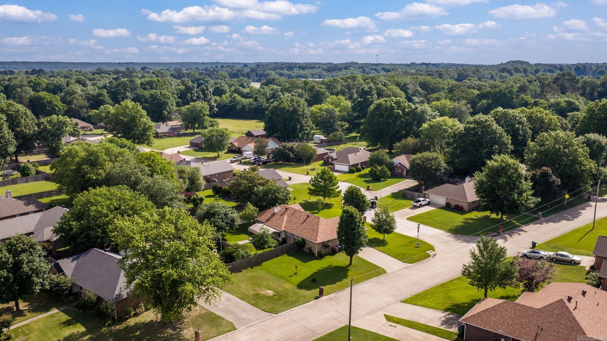 INDIAN MEADOWS - Residential