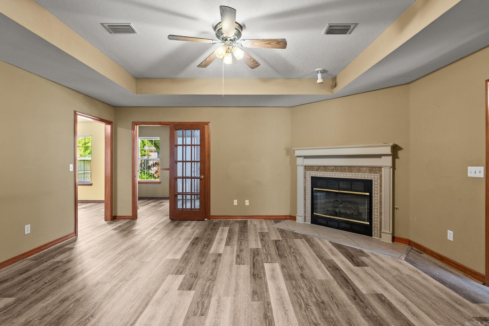 INDIAN MEADOWS - Residential