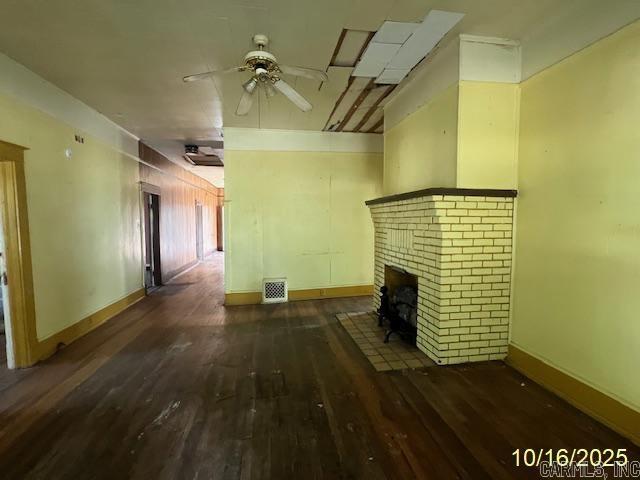 CHICAGO LUMBAR & MILL CO - Residential