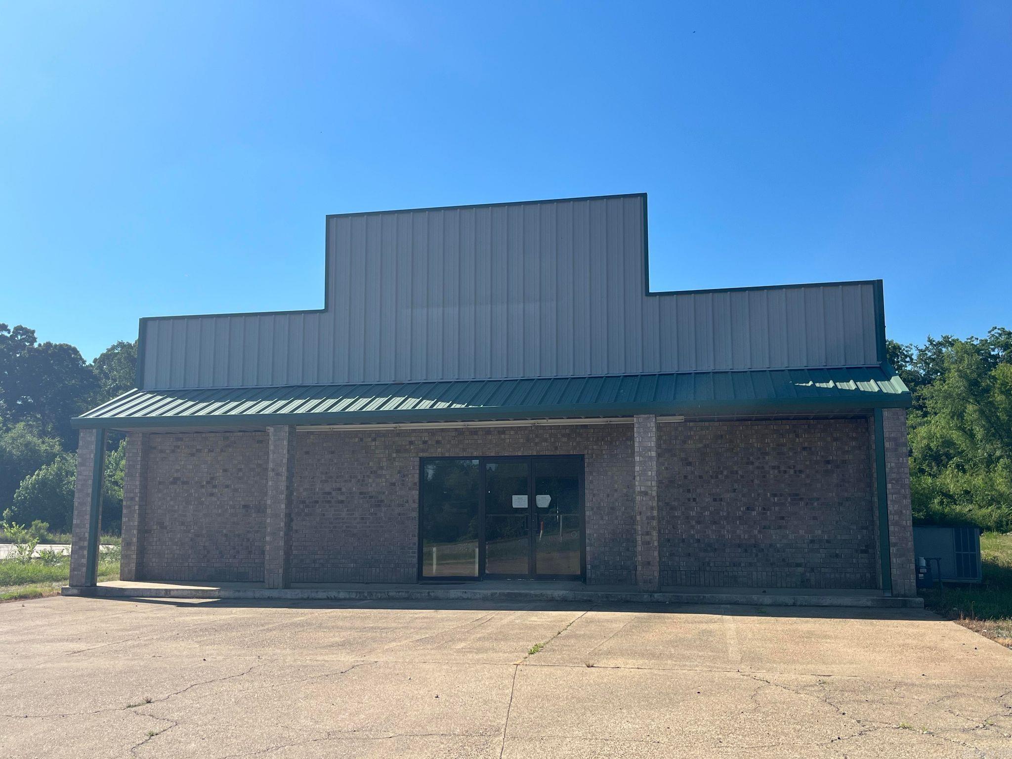Check out this incredible BUSINESS OPPORTUNITY in our growing town! Capitalize on Mena's new "Wet" status and start your local beer brewing business! New, Turn-Key, Fully functional Brewery featuring state of the art equipment. Highway Frontage. Ample parking. Contact the Listing Agent for a full list of equipment. This is a 1 of 1 property that could help kick start your next business venture!