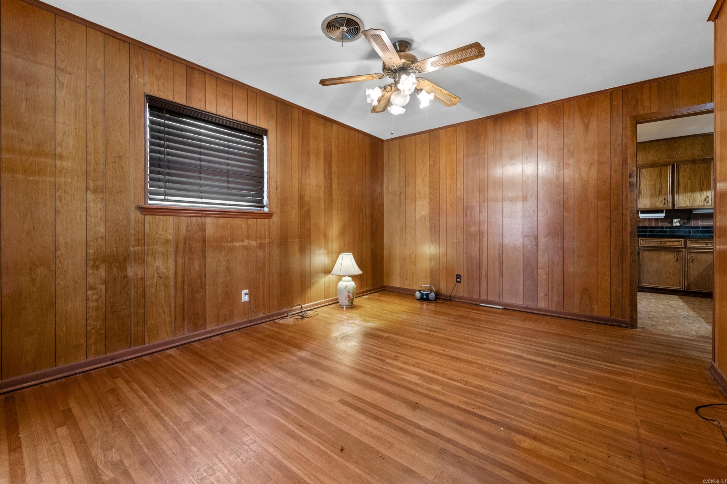 MEADOW PARK - Residential