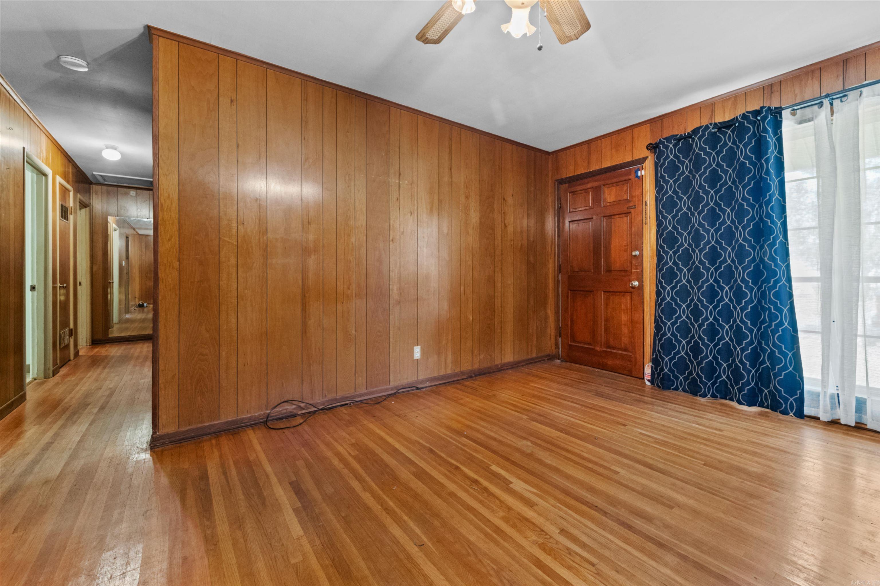 MEADOW PARK - Residential