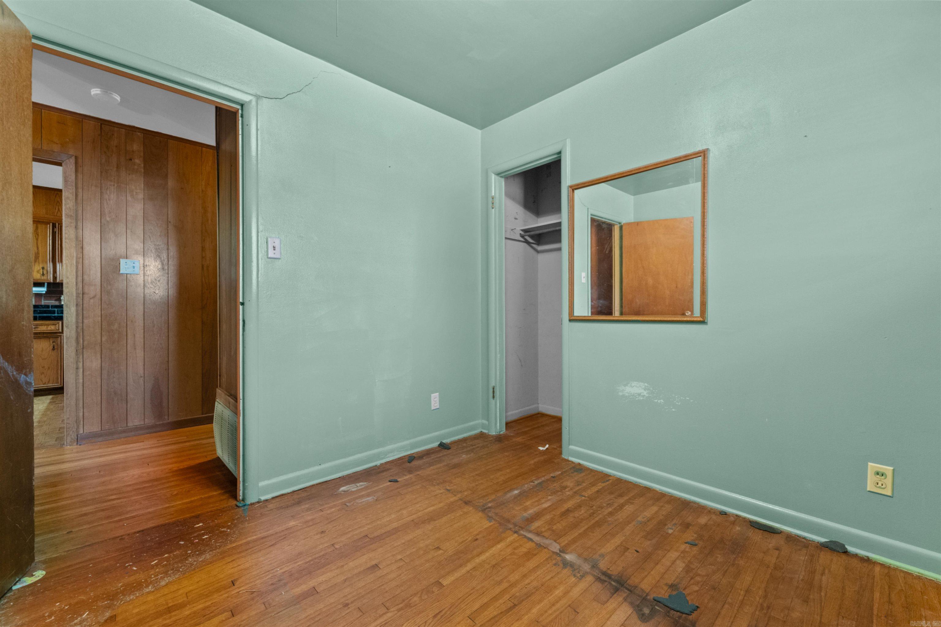 MEADOW PARK - Residential
