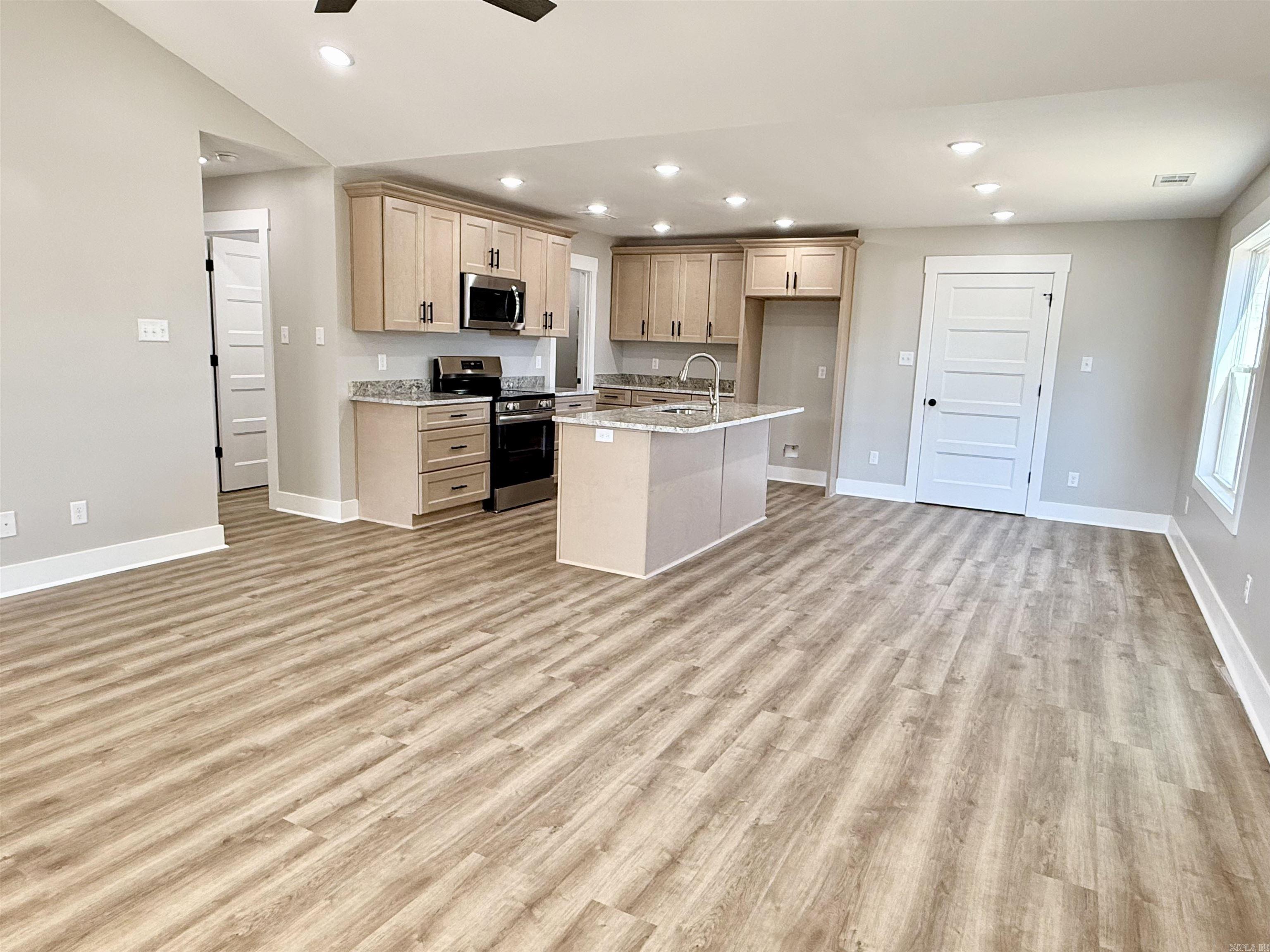 McDonalds Third - Residential