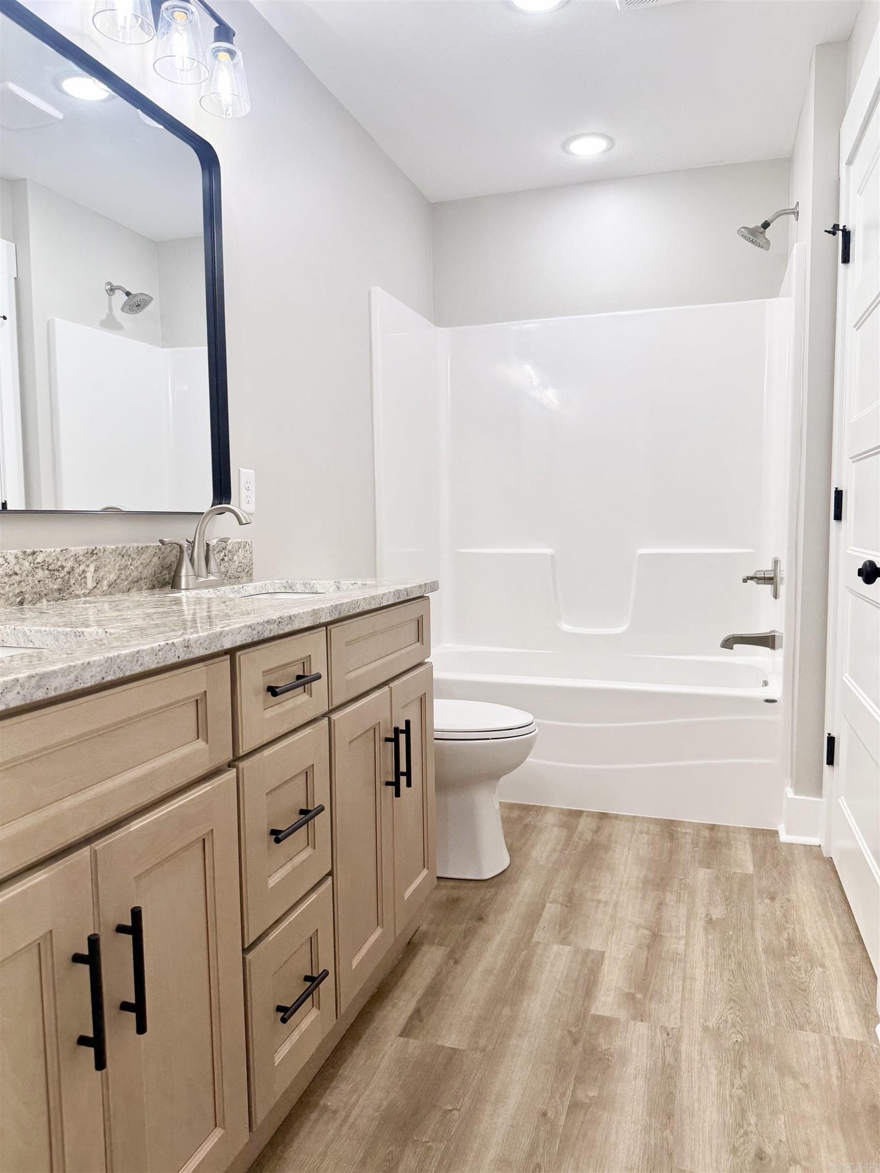 McDonalds Third - Residential