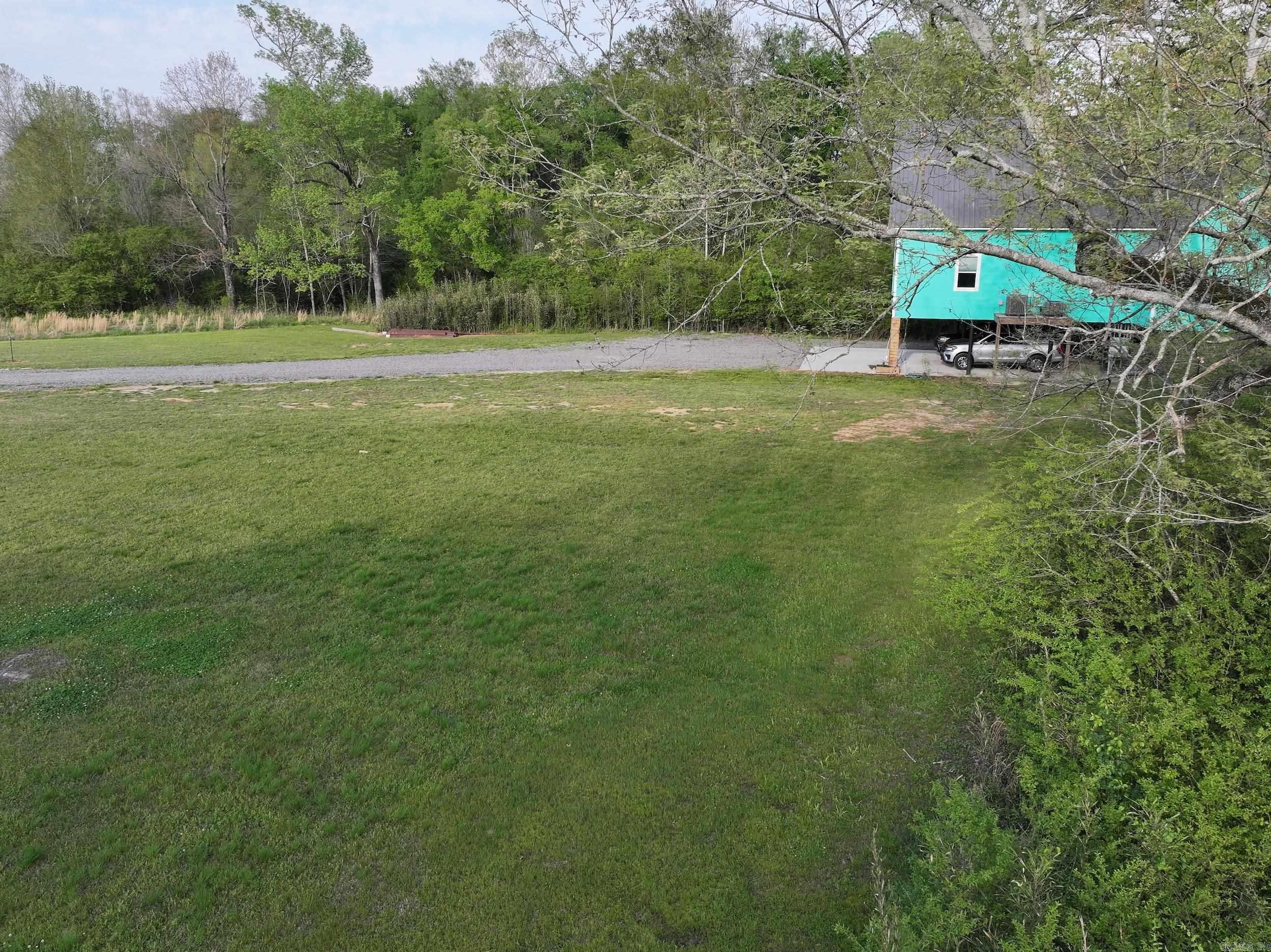 Jordans Bend at Caddos - Land