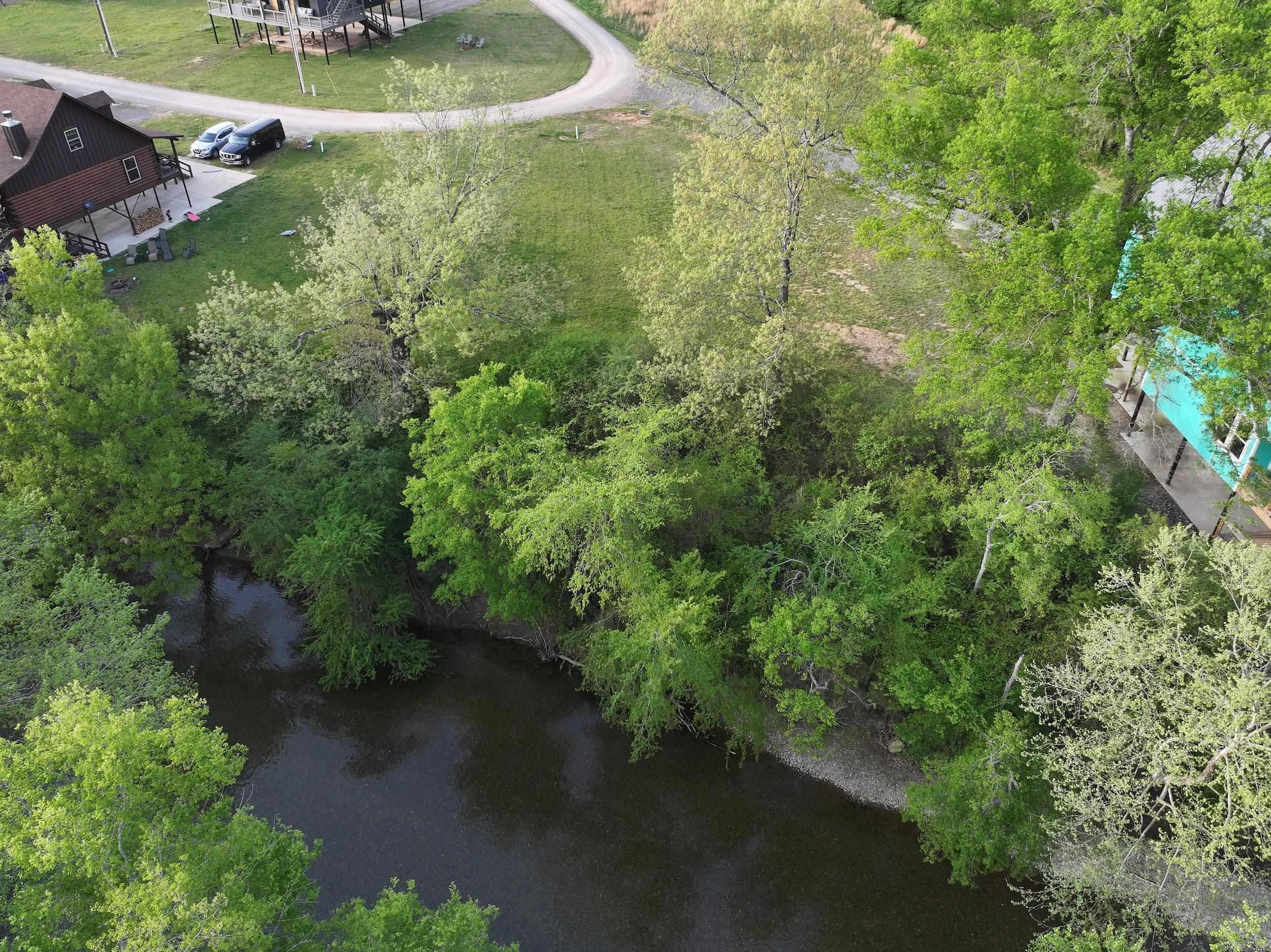 Jordans Bend at Caddos - Land