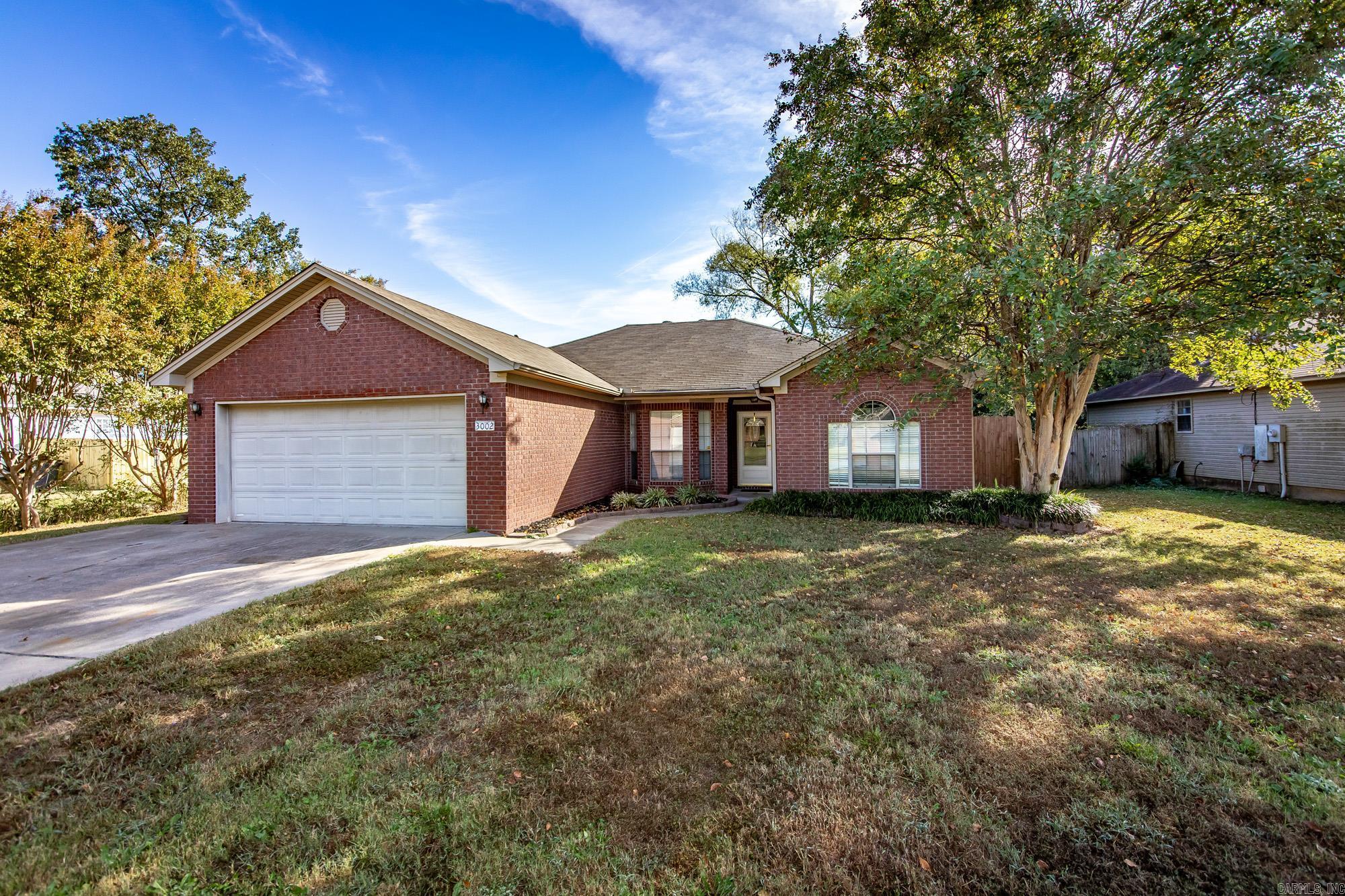 NORTHRIDGE - Residential