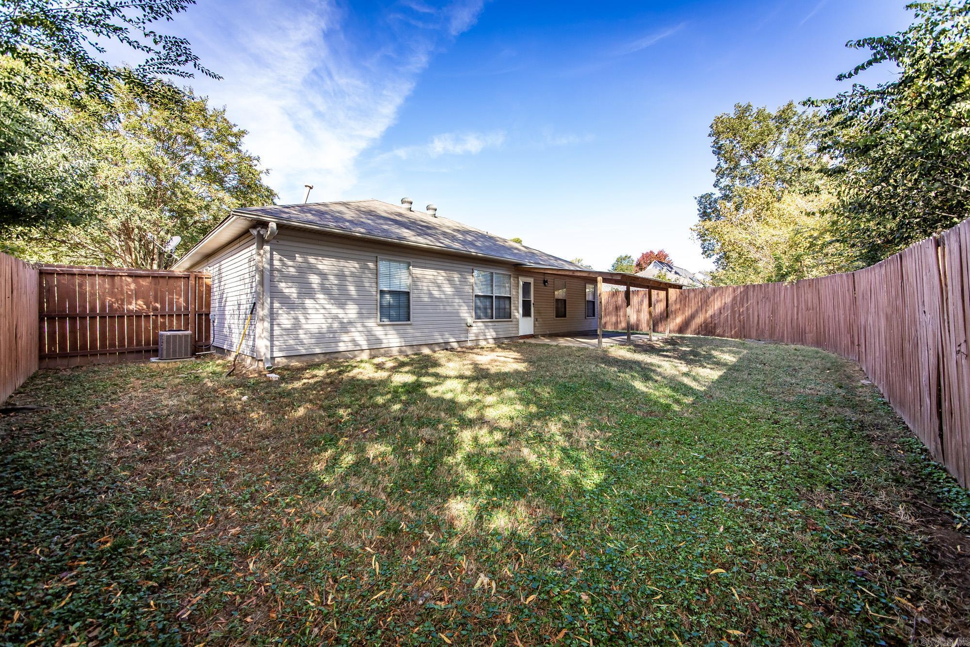 NORTHRIDGE - Residential