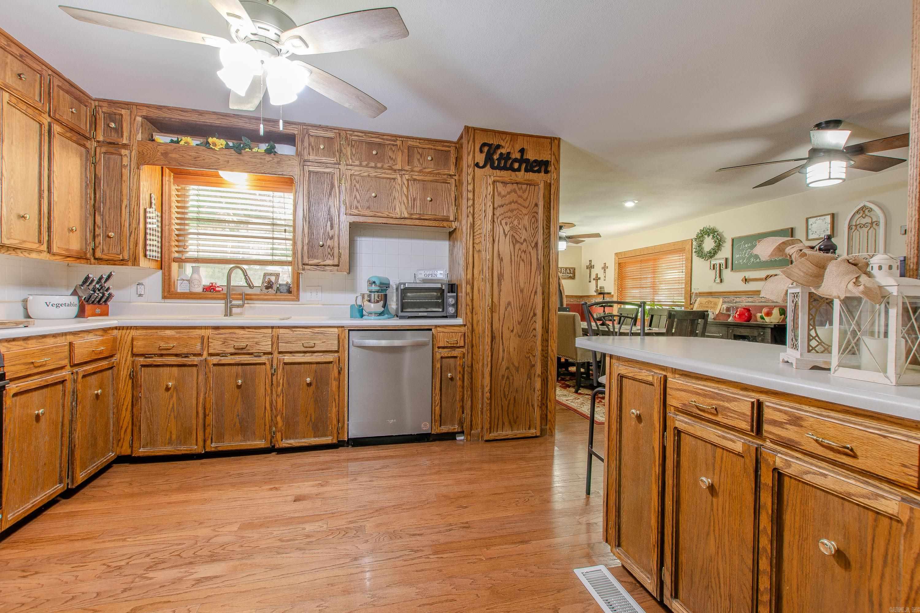 HILLSIDE - Residential