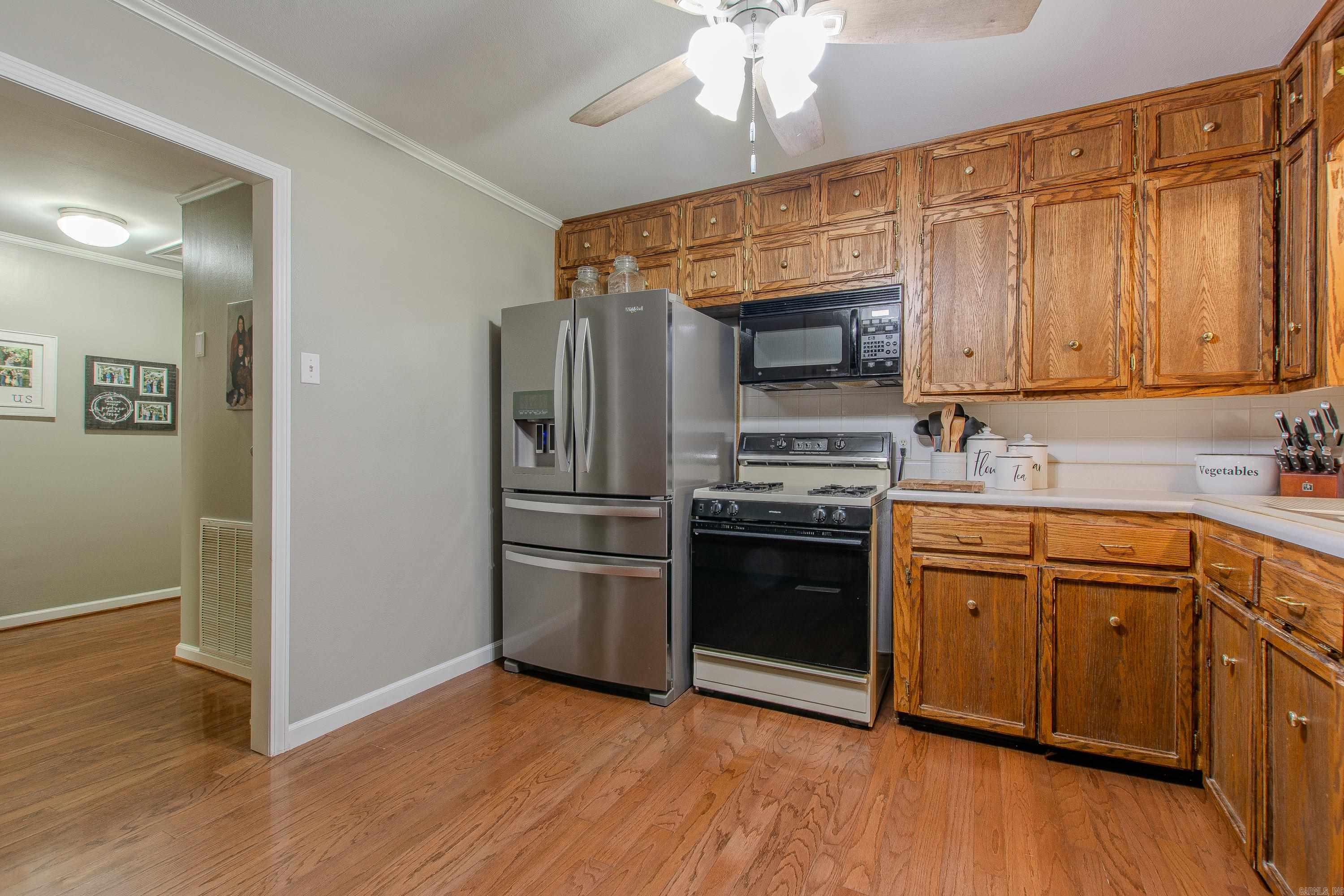 HILLSIDE - Residential