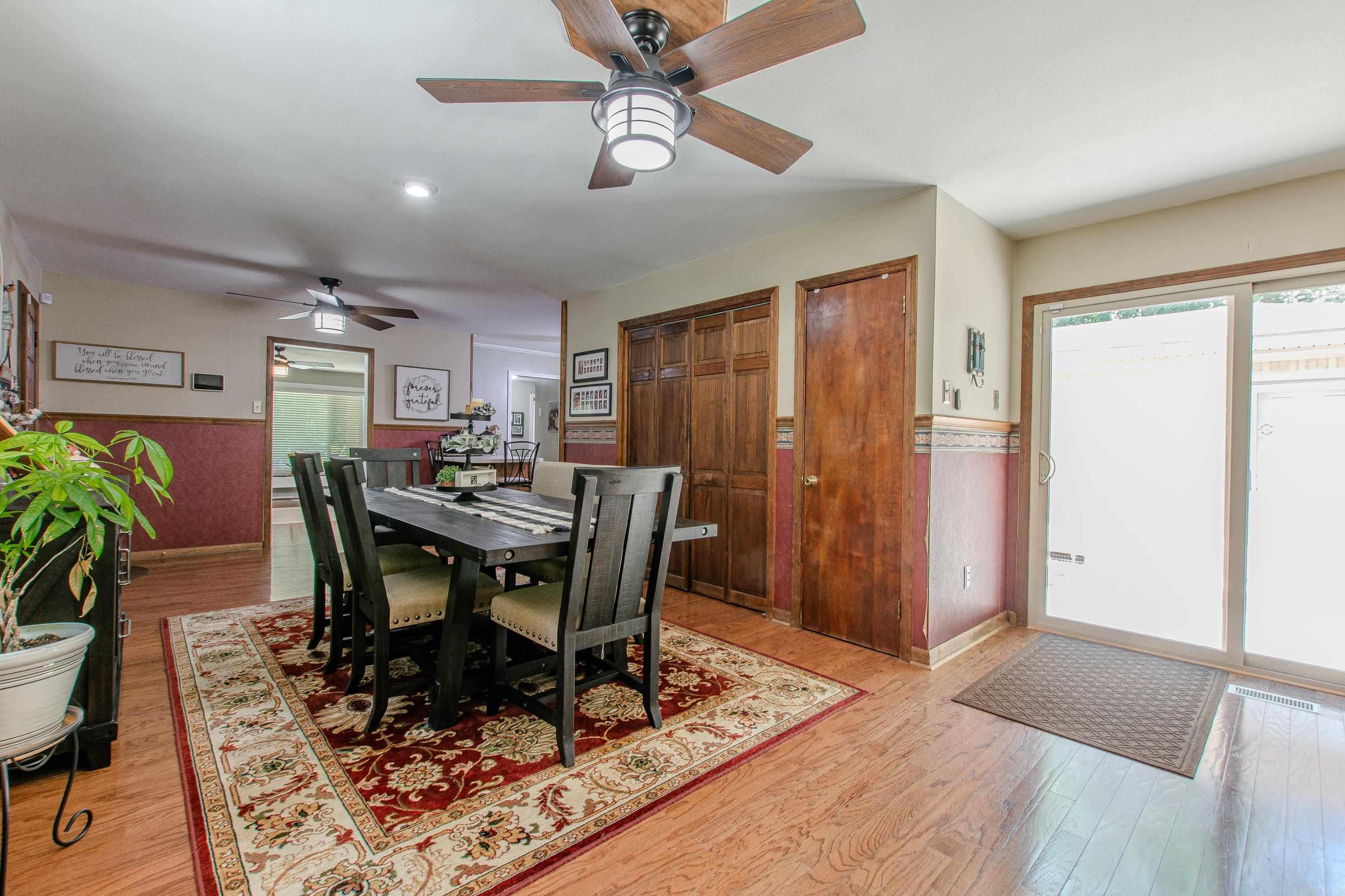 HILLSIDE - Residential