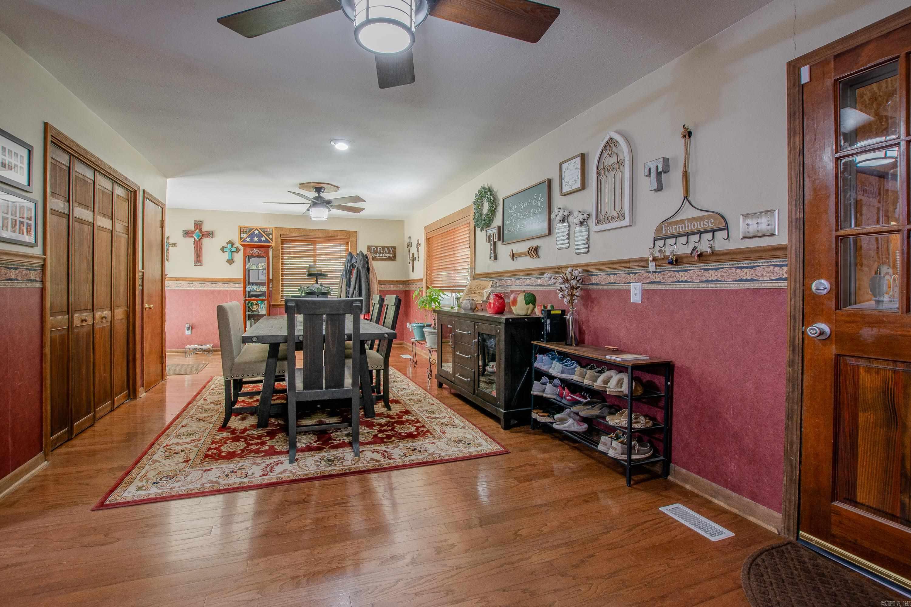 HILLSIDE - Residential