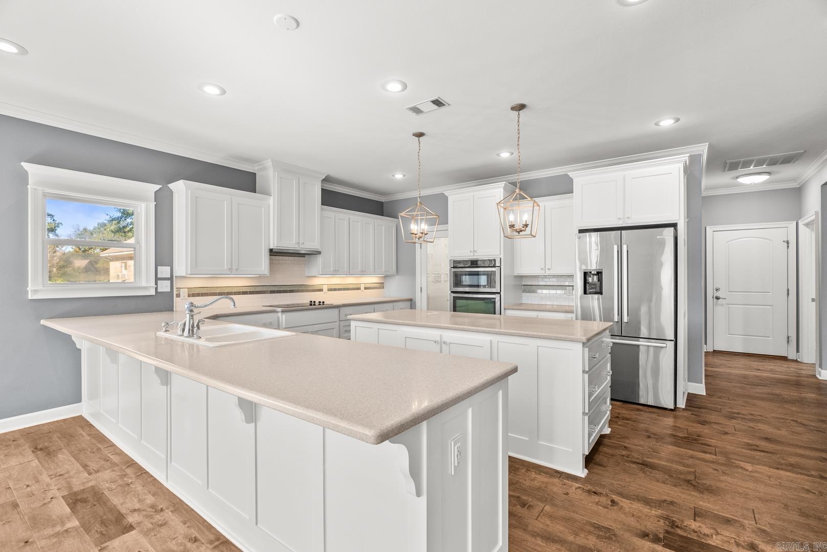 SPRINGHILL VALLEY ESTATES - Residential