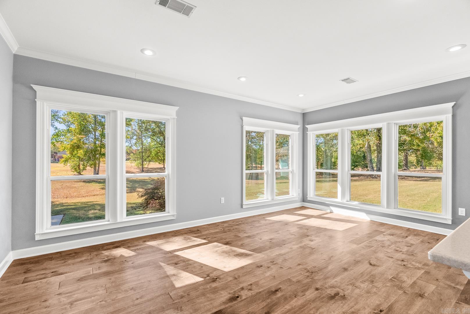 SPRINGHILL VALLEY ESTATES - Residential