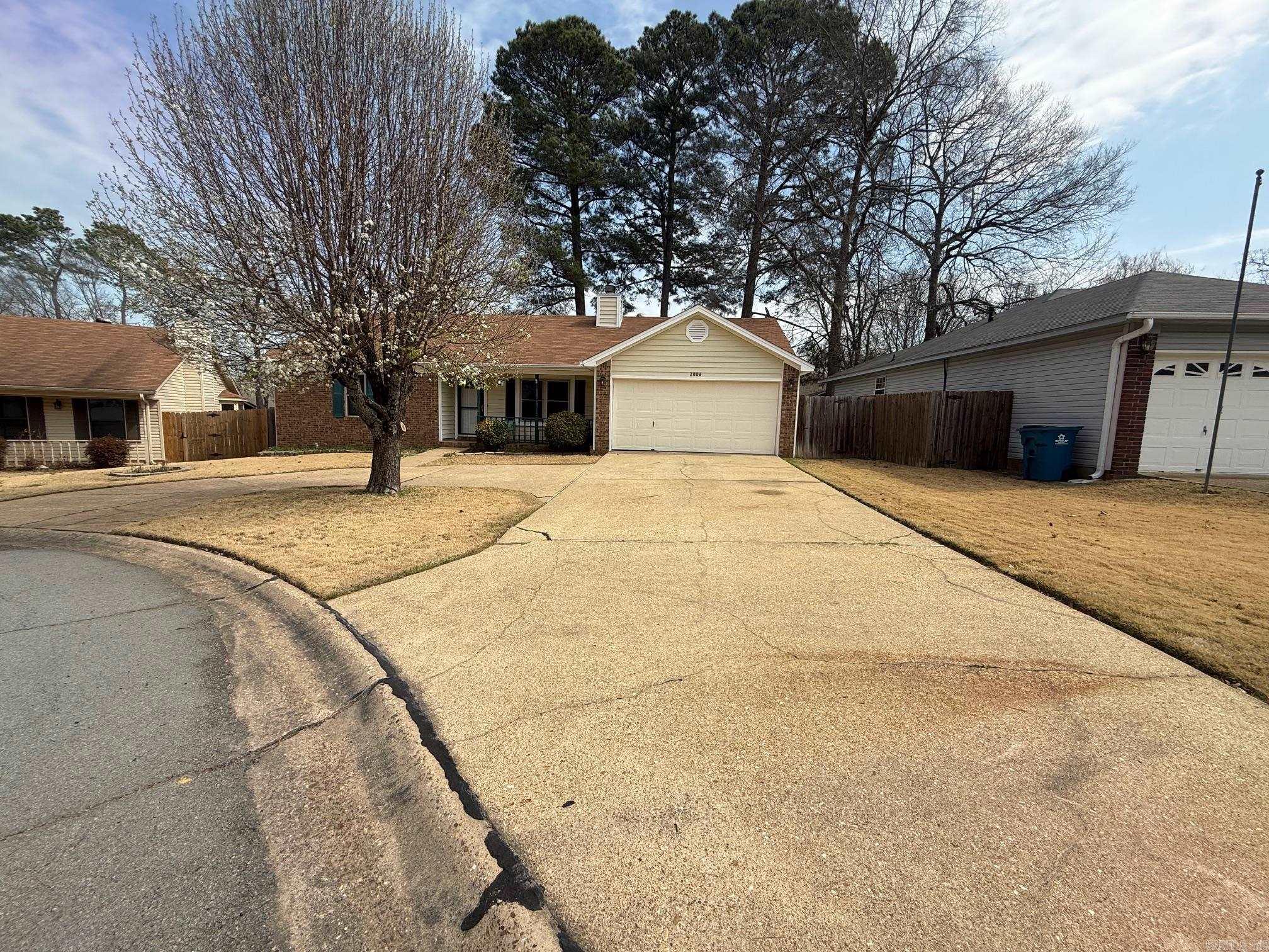 EDGEWOOD - Residential