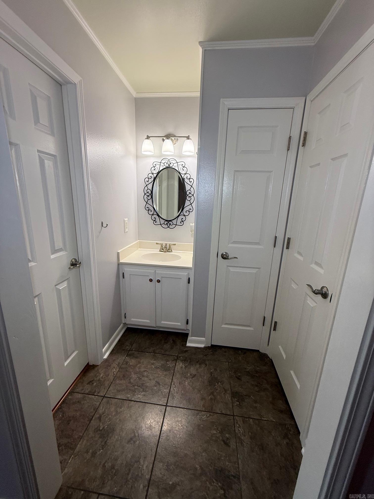 EDGEWOOD - Residential