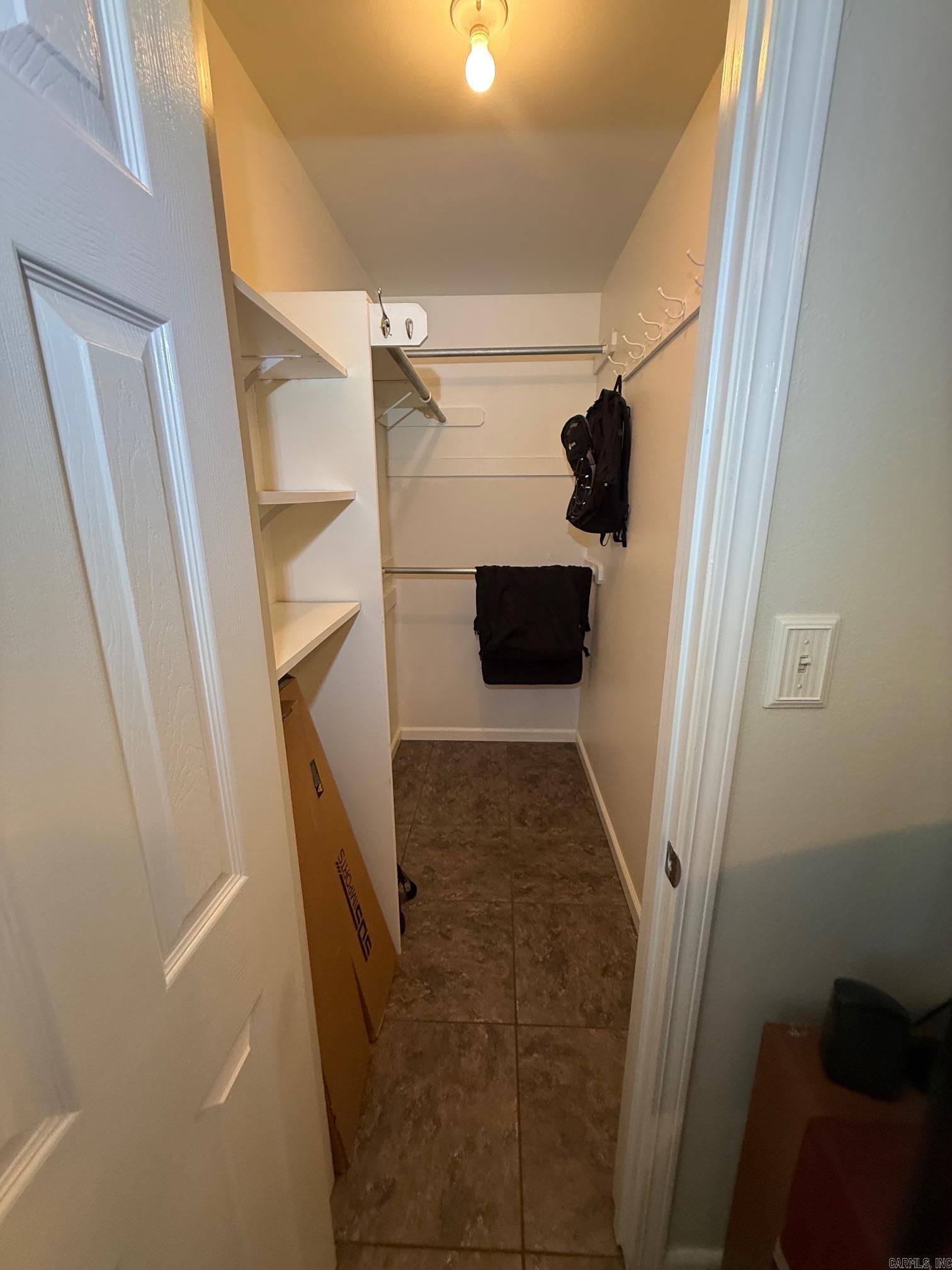 EDGEWOOD - Residential