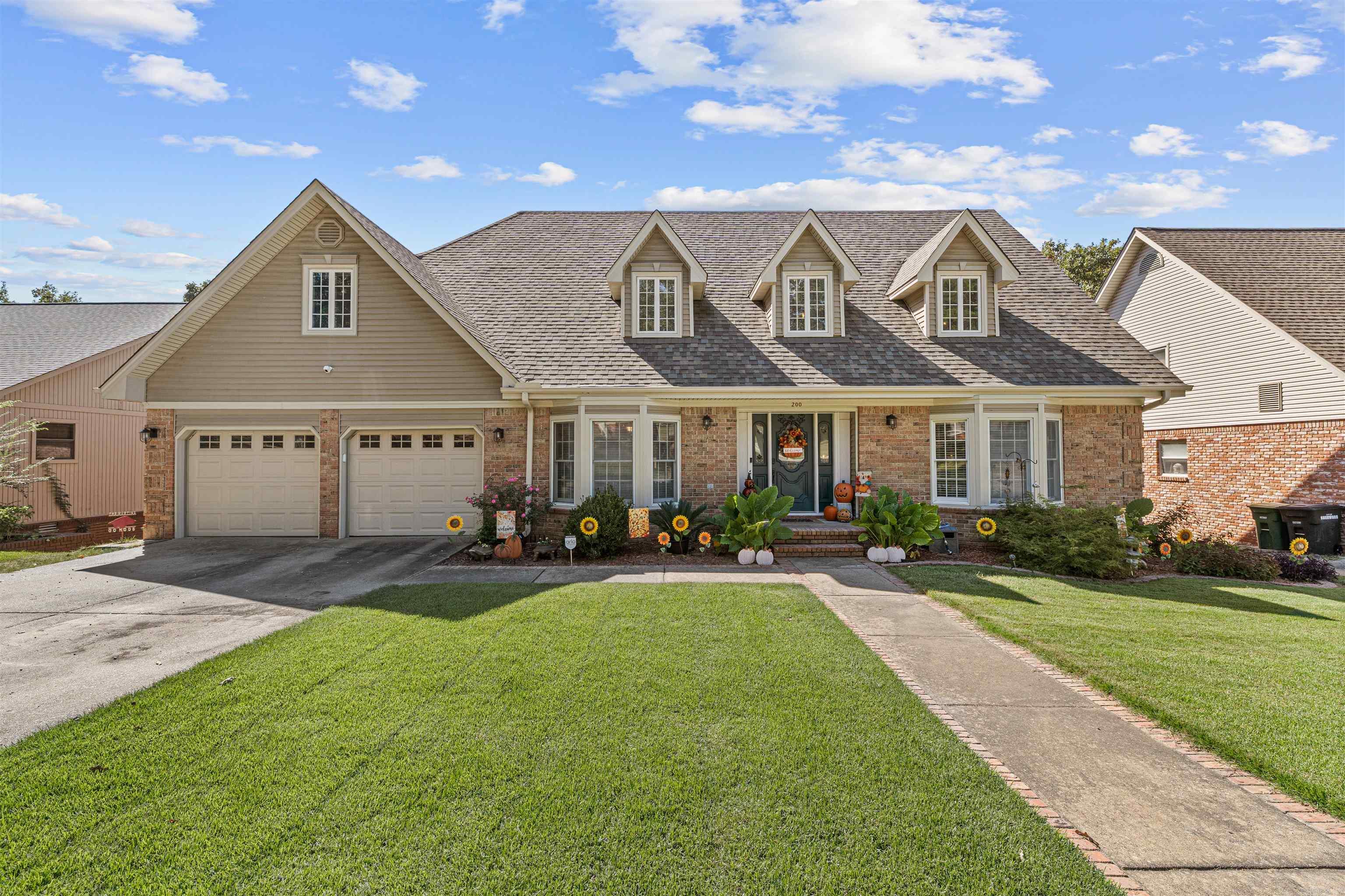 OVERBROOK - Residential