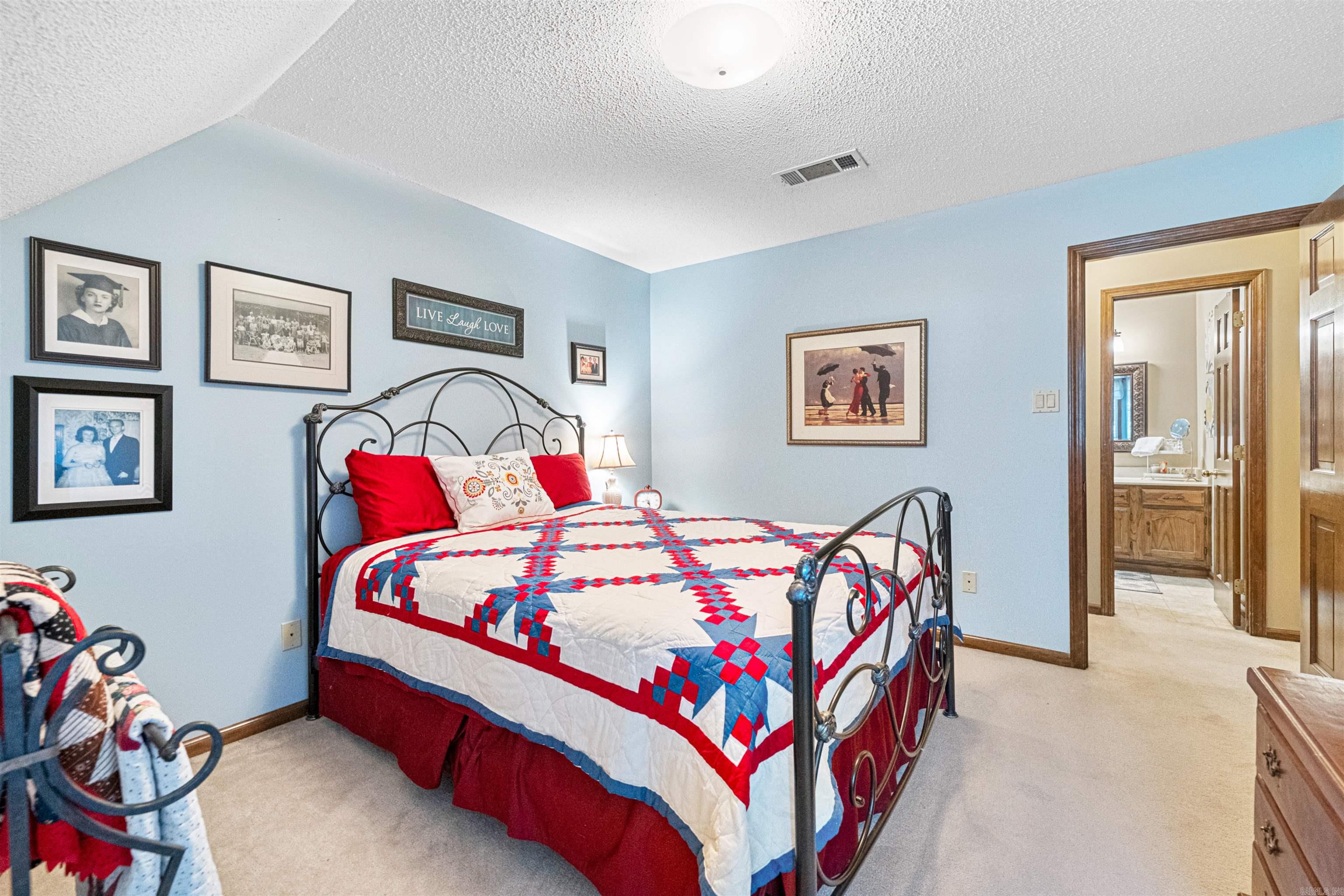 OVERBROOK - Residential