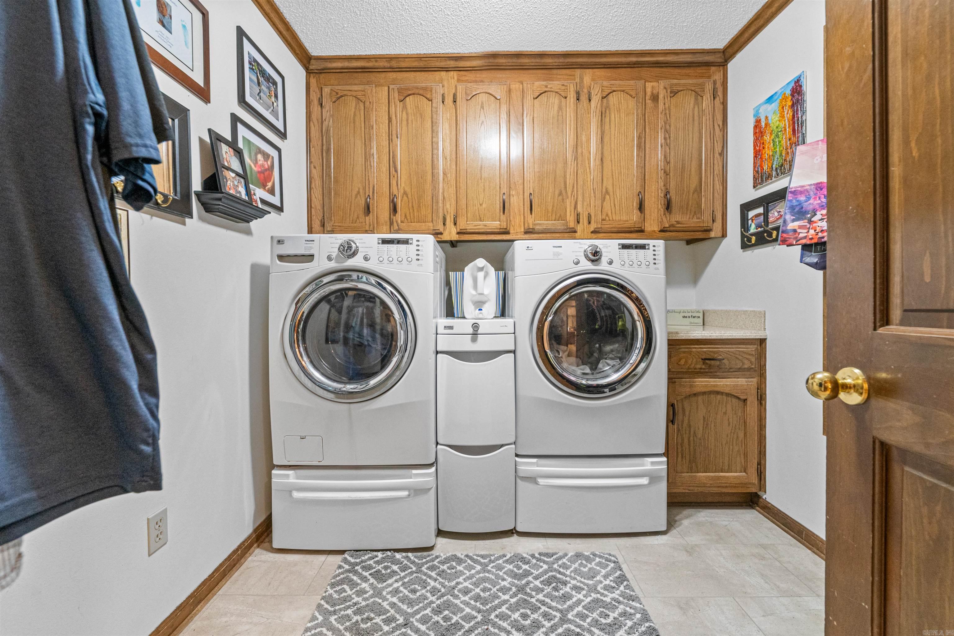 OVERBROOK - Residential