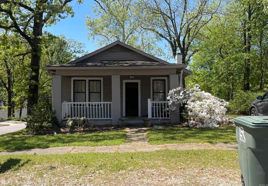 Don’t miss this opportunity at 1700 N. Taylor St., located just steps from Forest Park Elementary and shopping center. This property offers endless potential.