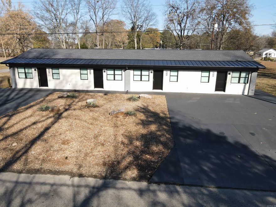 INVESTOR ALERT!!! INVESTOR ALERT!!! Two buildings a DUPLEX and FOURPLEX Both building have been completely remodeled from top to bottom! New roof, all new plumbing, electrical, HVAC, window, doors, insulation, flooring, bath has a rainfall showerheads, All units have TV's in living room and bedroom, all units have full size washers, dryers, refrigerators and the list go on and on... Please request a list of all work done on this property! Basically they are like new units with the Duplex being set up as a short term rental!