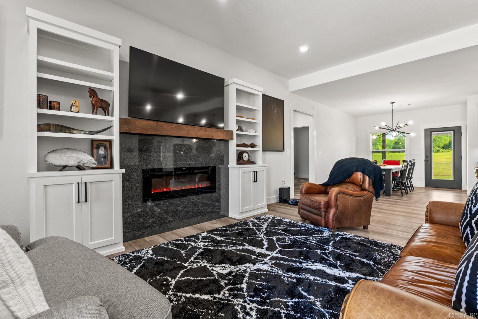 REPUBLICAN VALLEY ESTATES - Residential