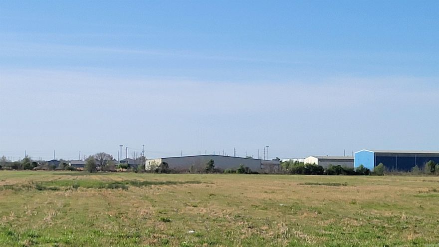 Land for development near factories in East Jonesboro.  Located near Commerce Drive/MLK Drive. Property is zoned I-2 and can be for warehouse development or storage unit development.