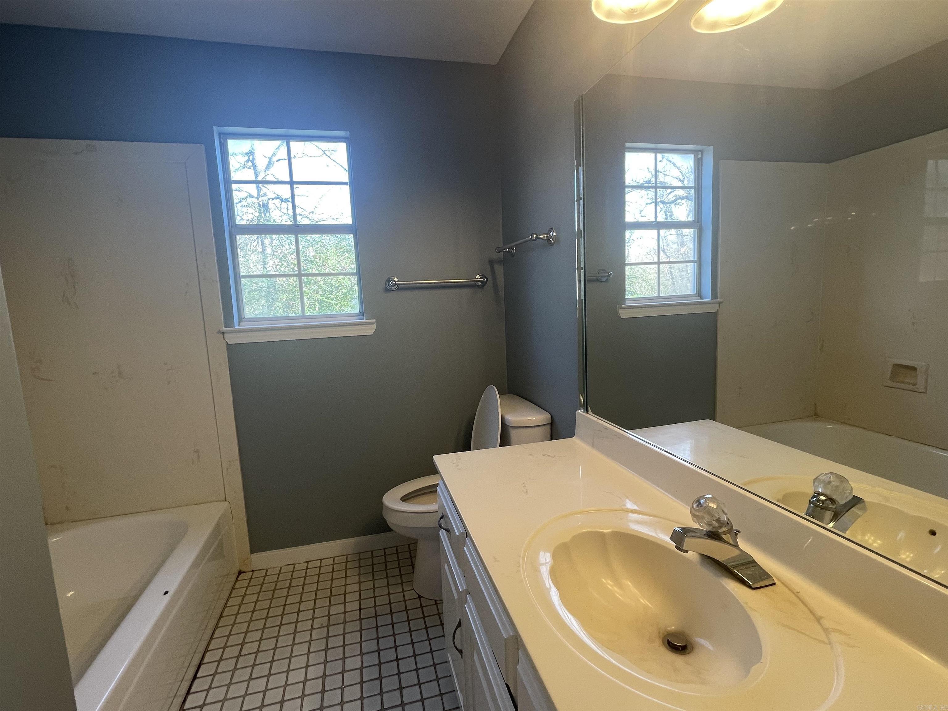 Woodland Hills - Residential Lease