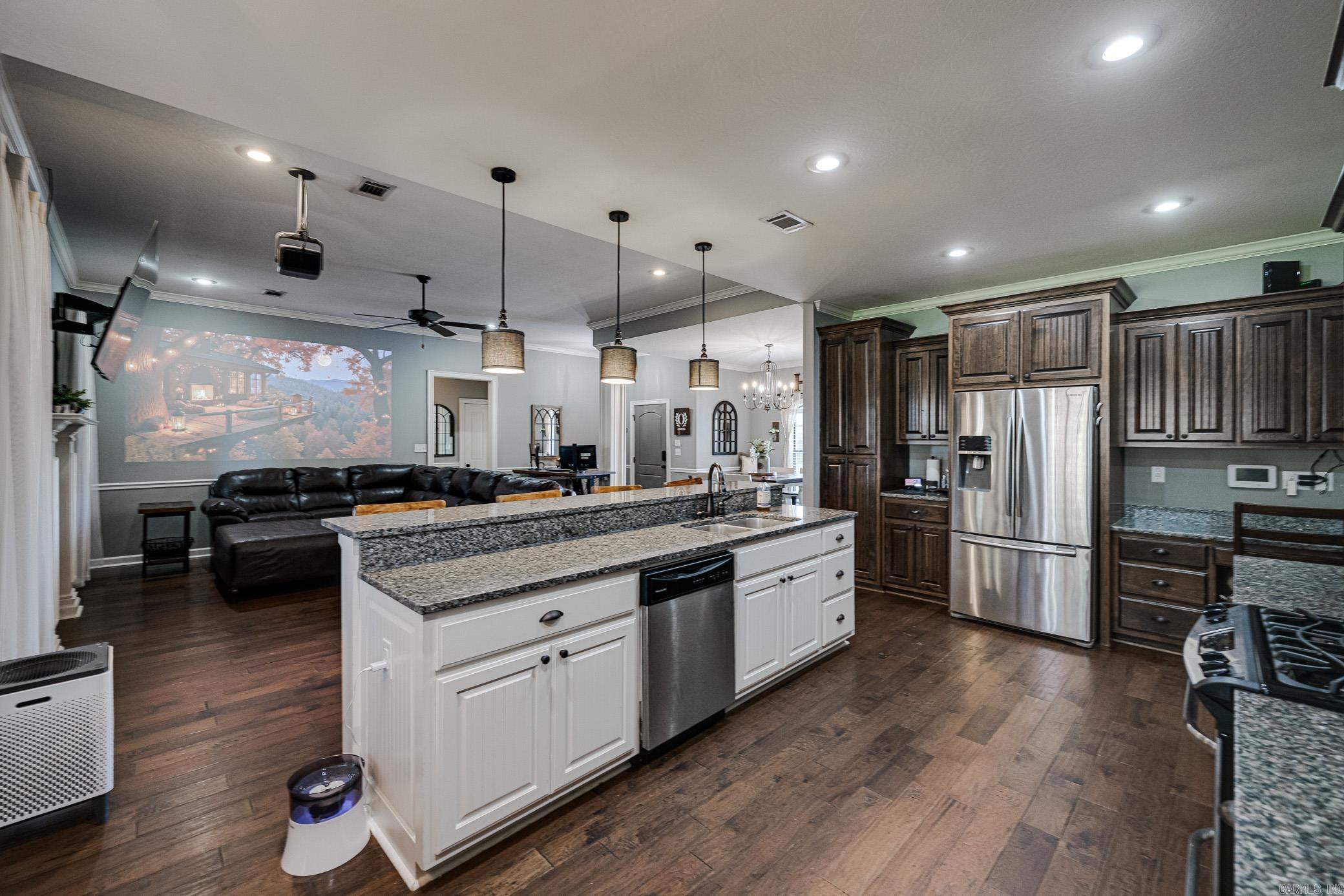 Chapel Creek - Residential