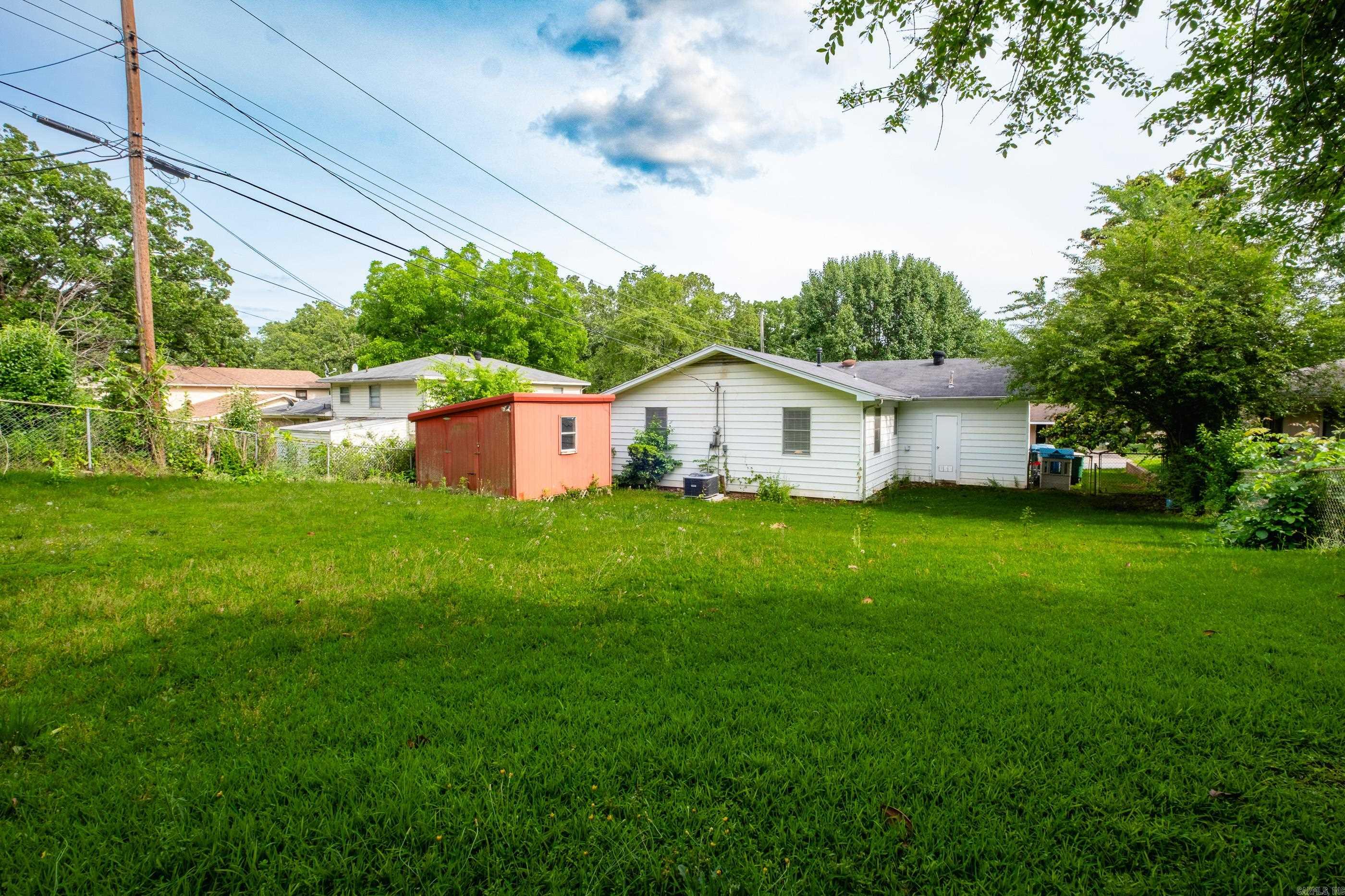 ELLIS ACRES - Residential