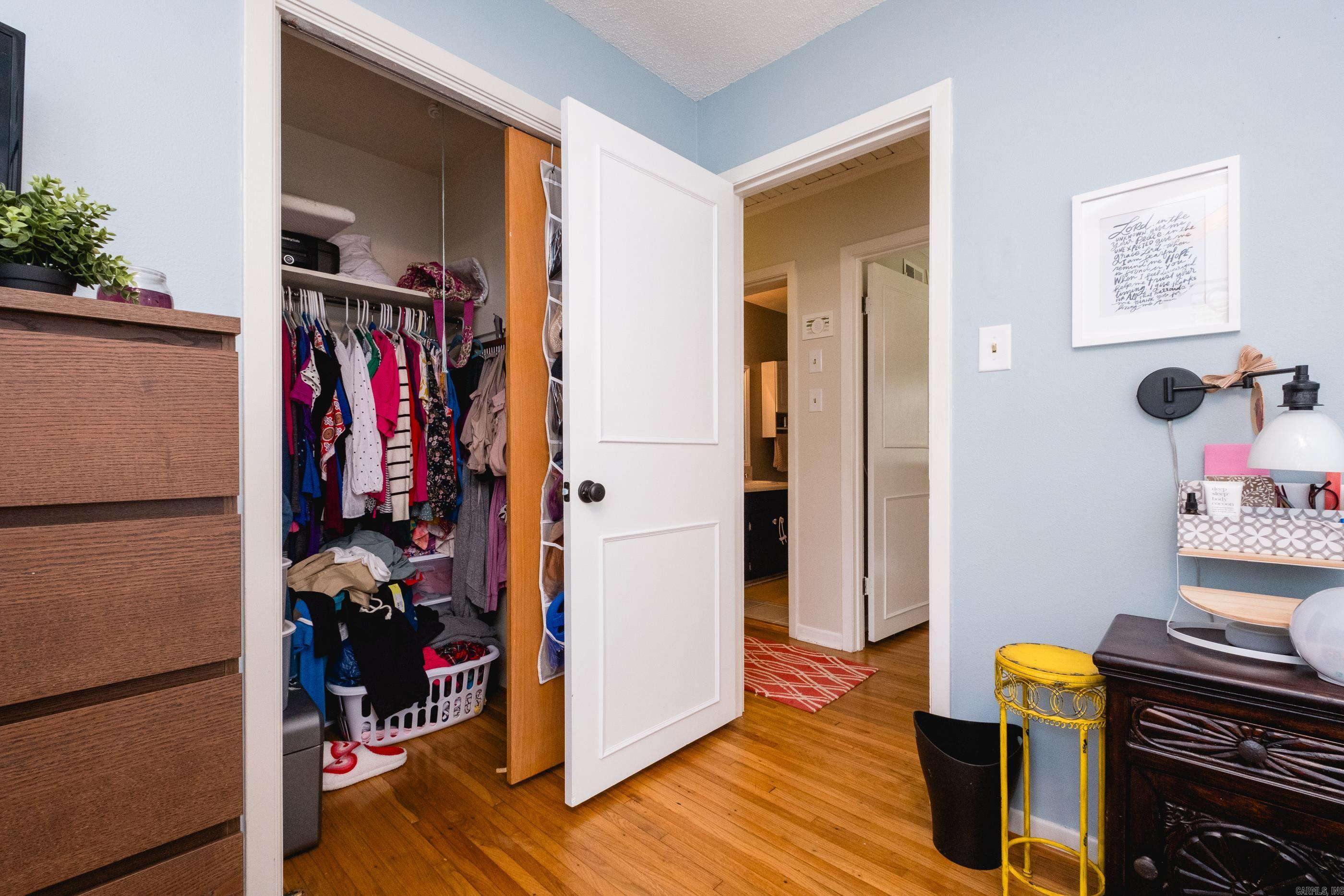 ELLIS ACRES - Residential