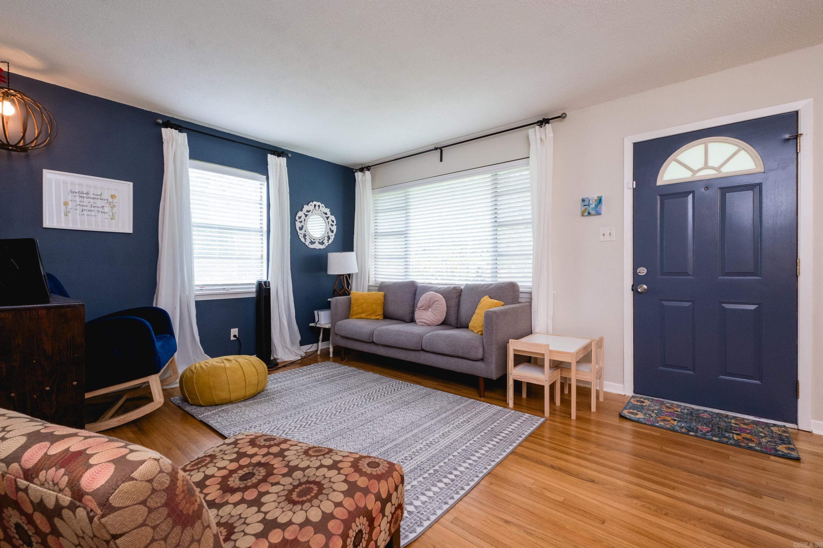 ELLIS ACRES - Residential